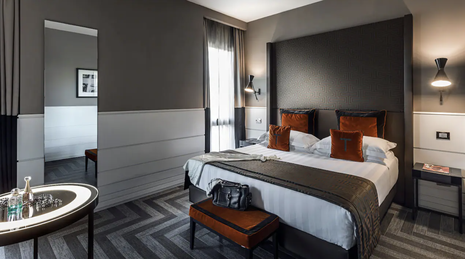 The Tribune guest room JdV Hyatt The Tribune guest room JdV Hyatt