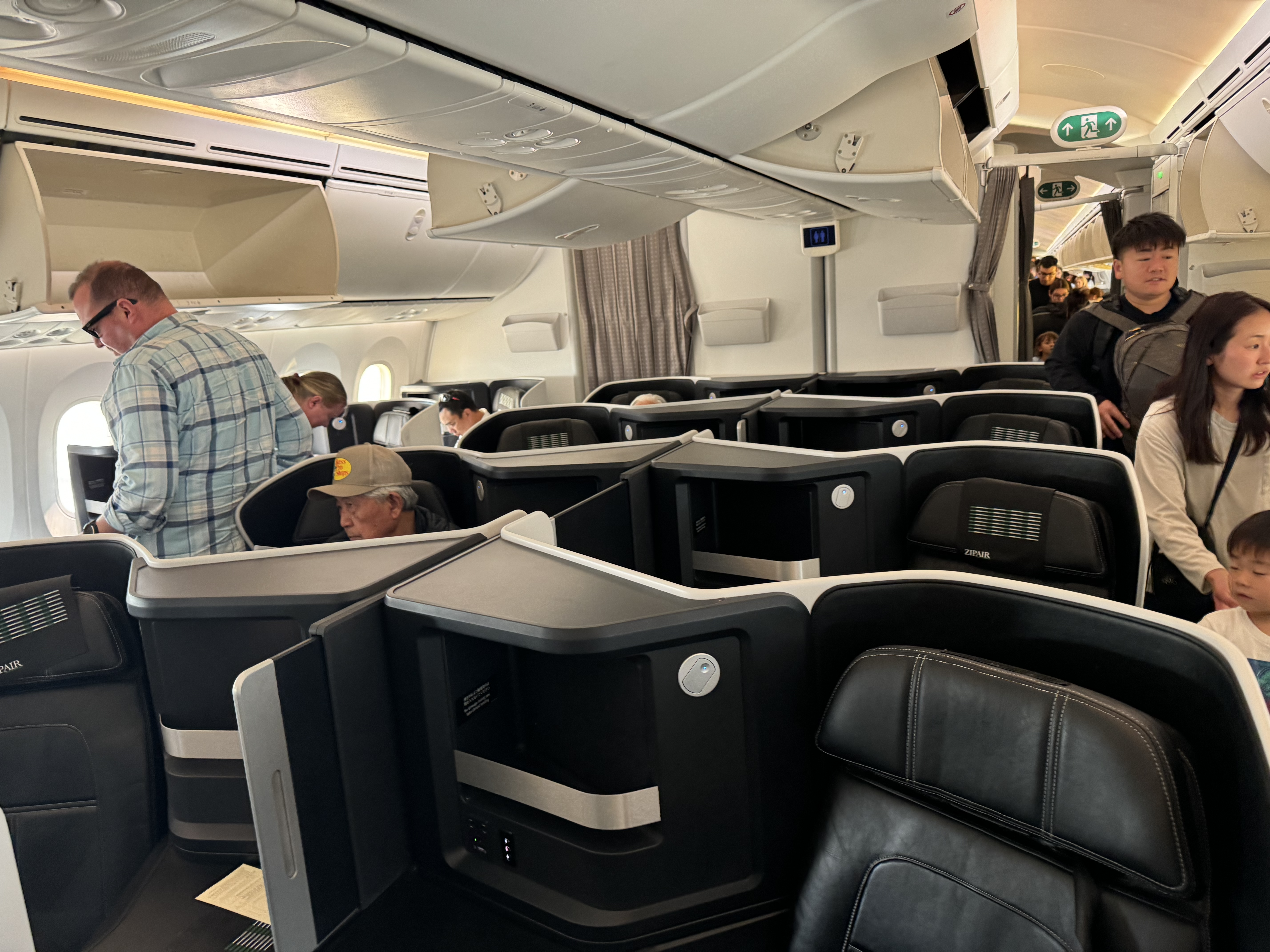 Zipair LAX NRT business class cabin view from front Zipair LAX NRT business class cabin view from front