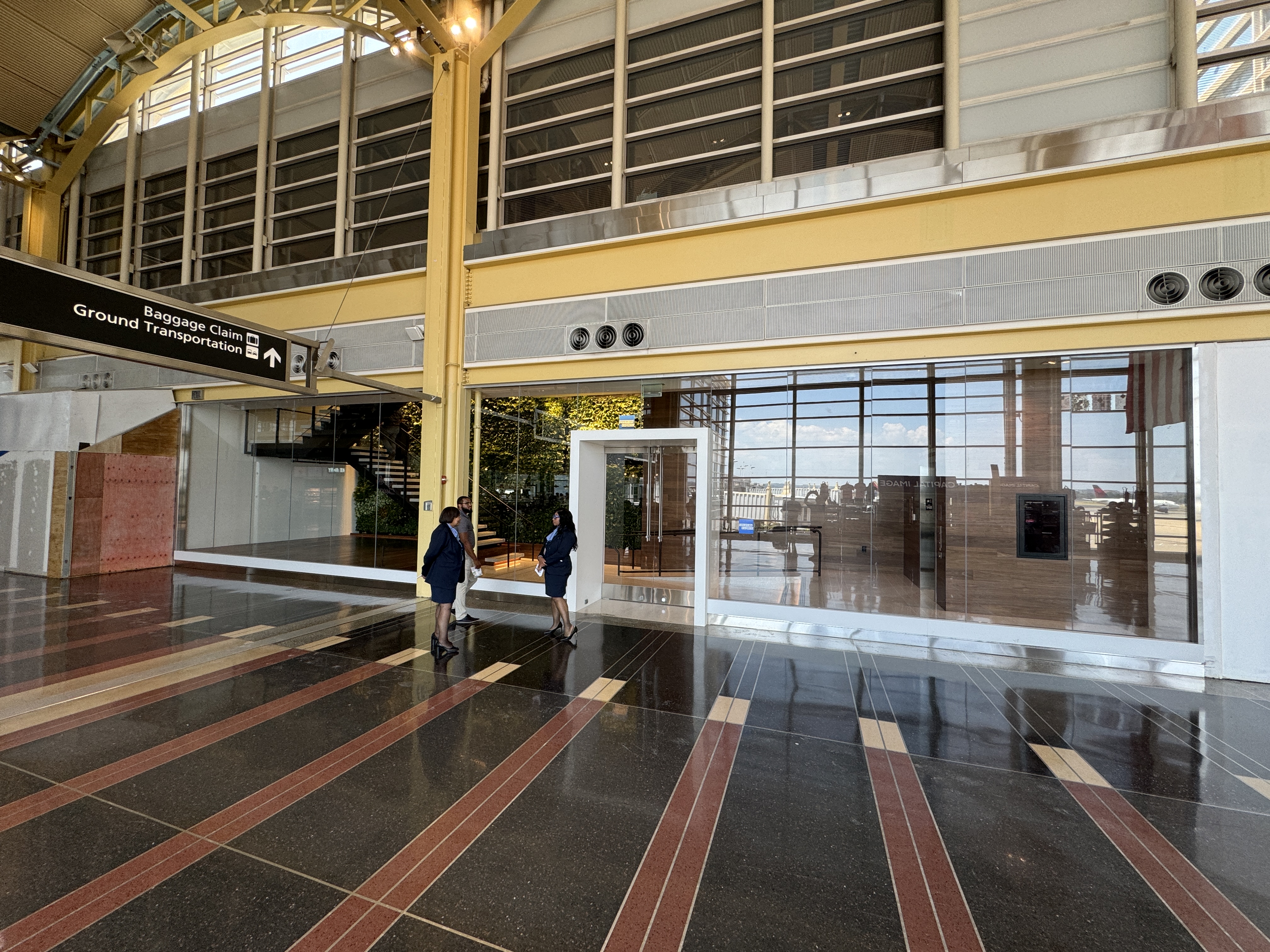 Centurion Lounge DCA Entrance Centurion Lounge DCA Entrance