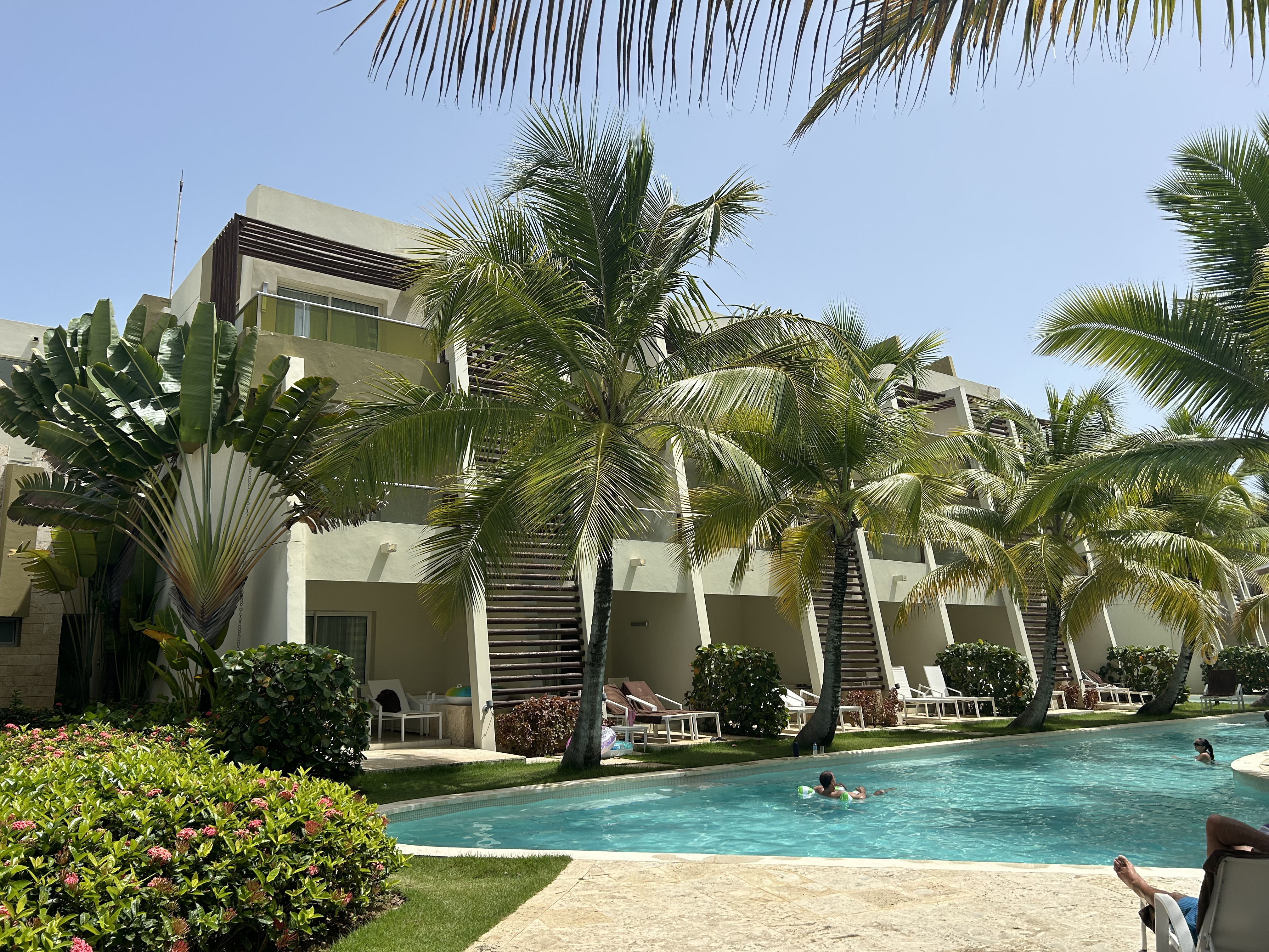 Dreams Resorts & Spas Dreams Onyx pool
