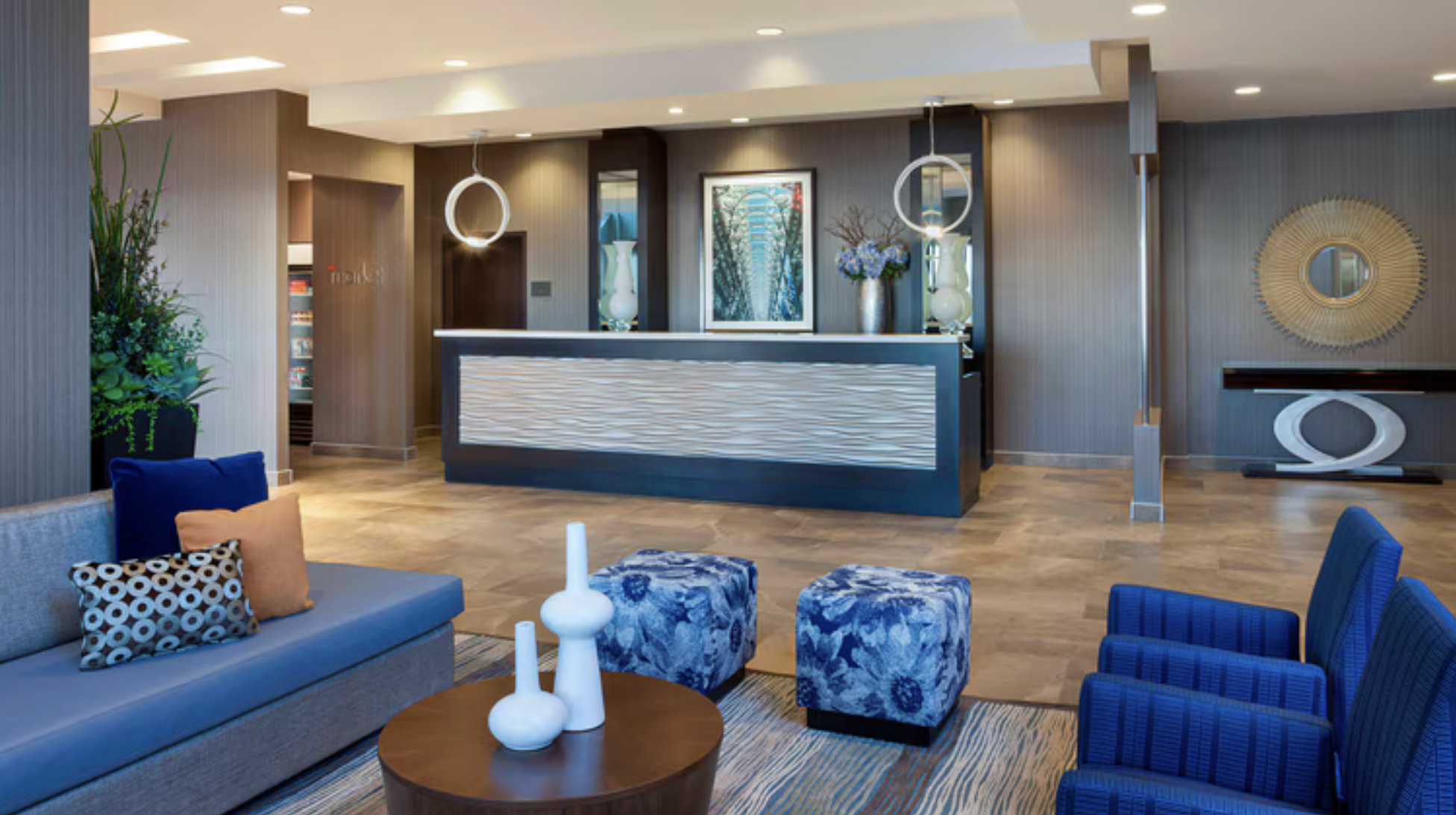 Front desk at the TownePlace Suites Toronto NortheastMarkham Front desk at the TownePlace Suites Toronto NortheastMarkham