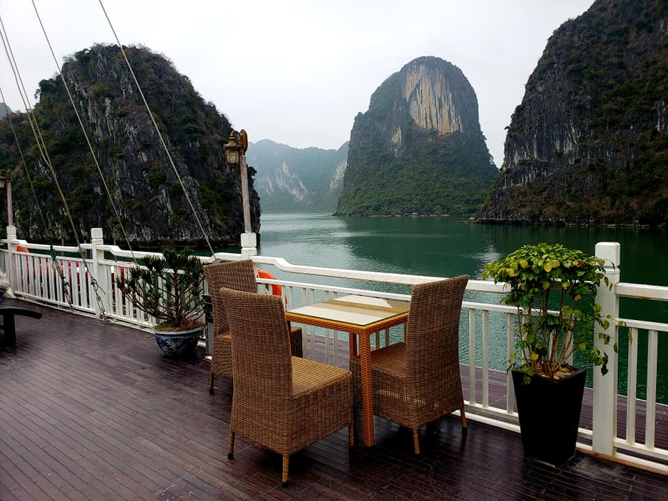 Ha Long Bay Vietnam Christine Krzyszton Ha Long Bay Vietnam