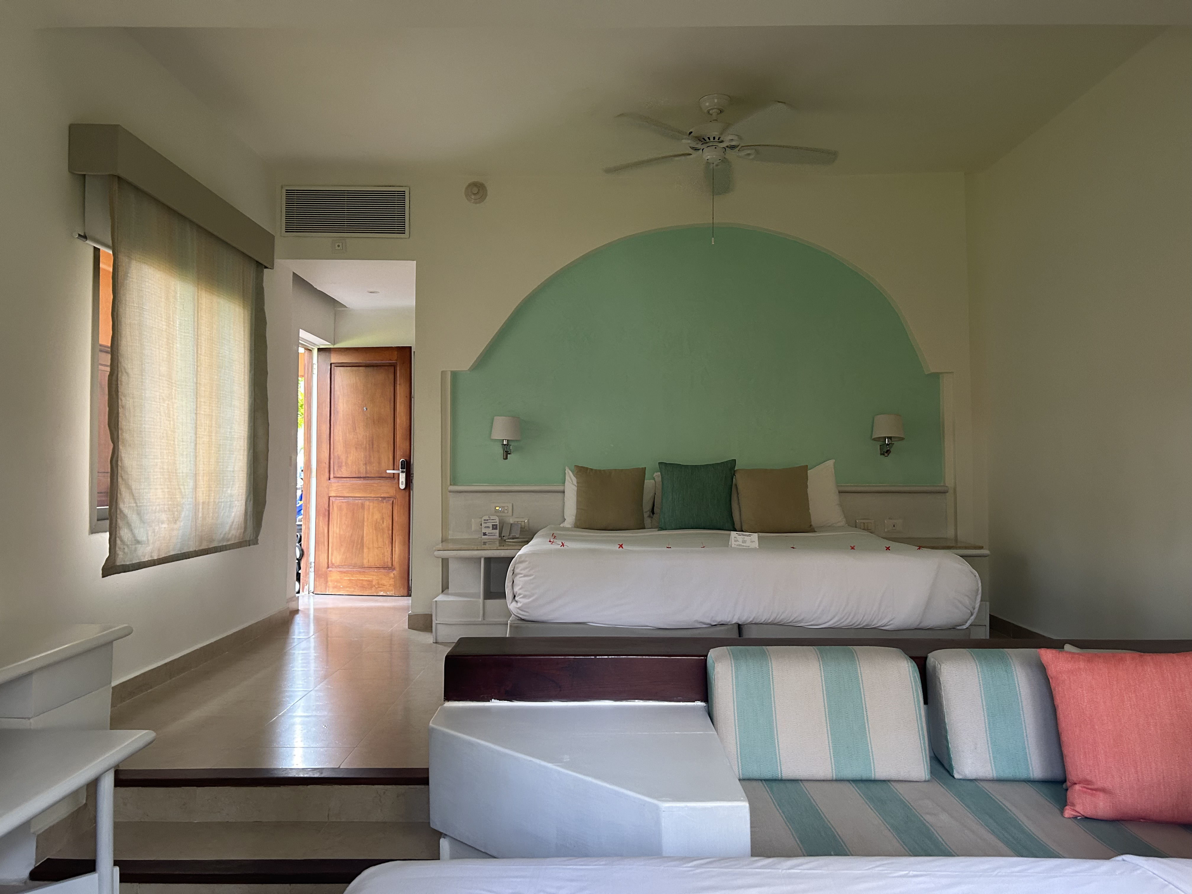 Iberostar Selection Bavaro Suites bed and room Iberostar Selection Bavaro Suites main guestroom