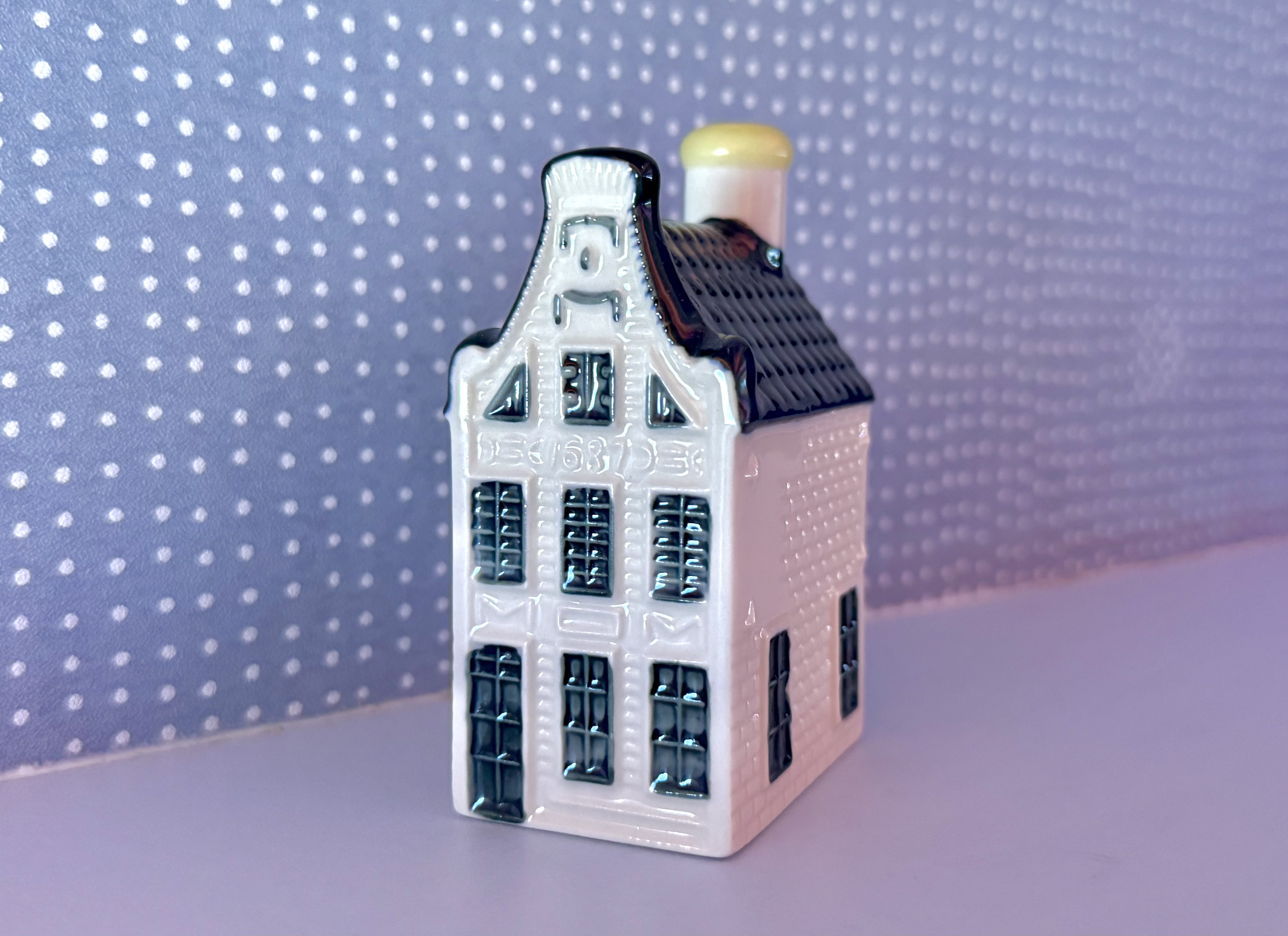 KLM Boeing 78X Business Class Delft House KLM Boeing 78X Business Class Delft House