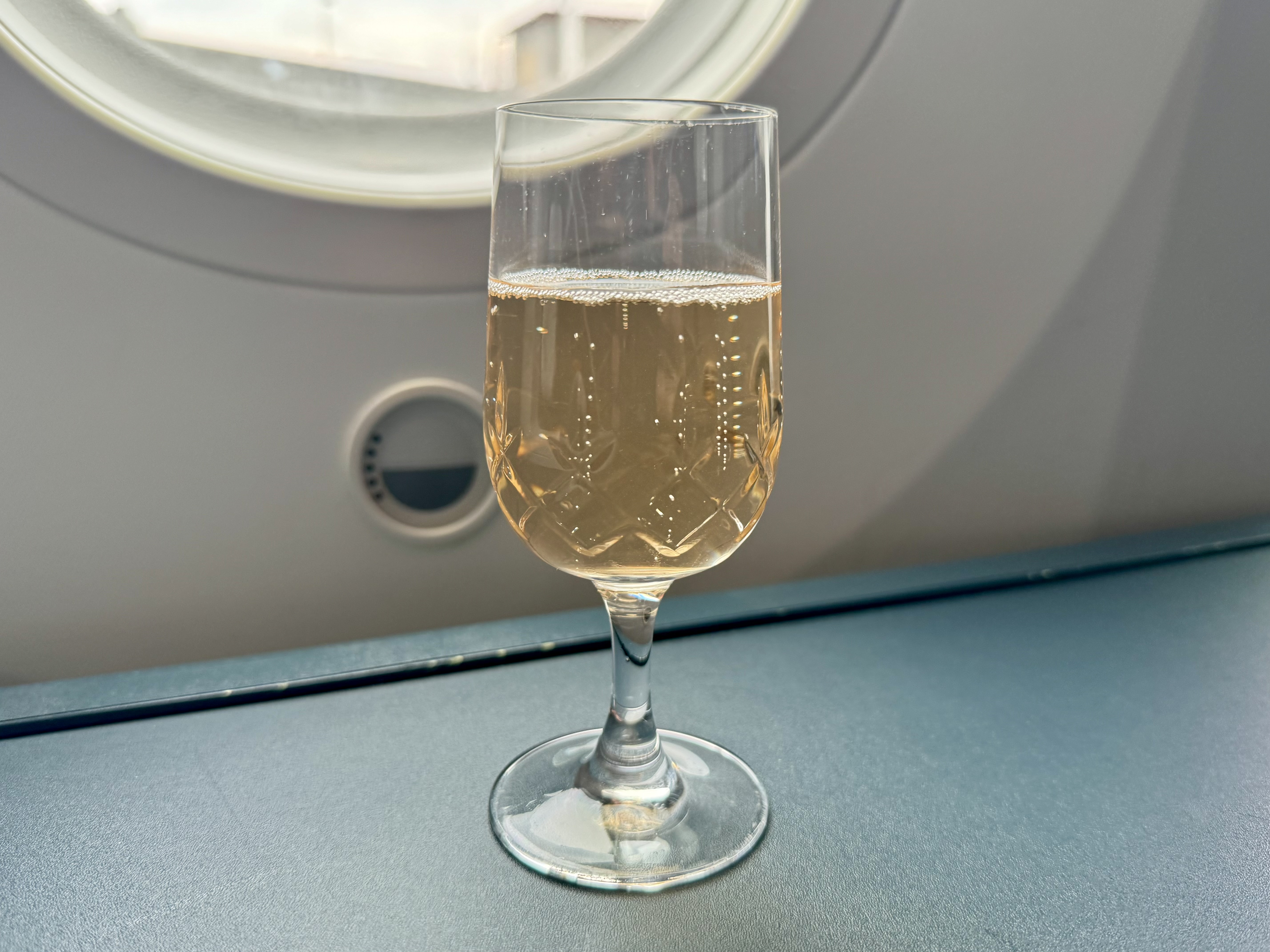 KLM World Business Class Champagne KLM World Business Class Champagne