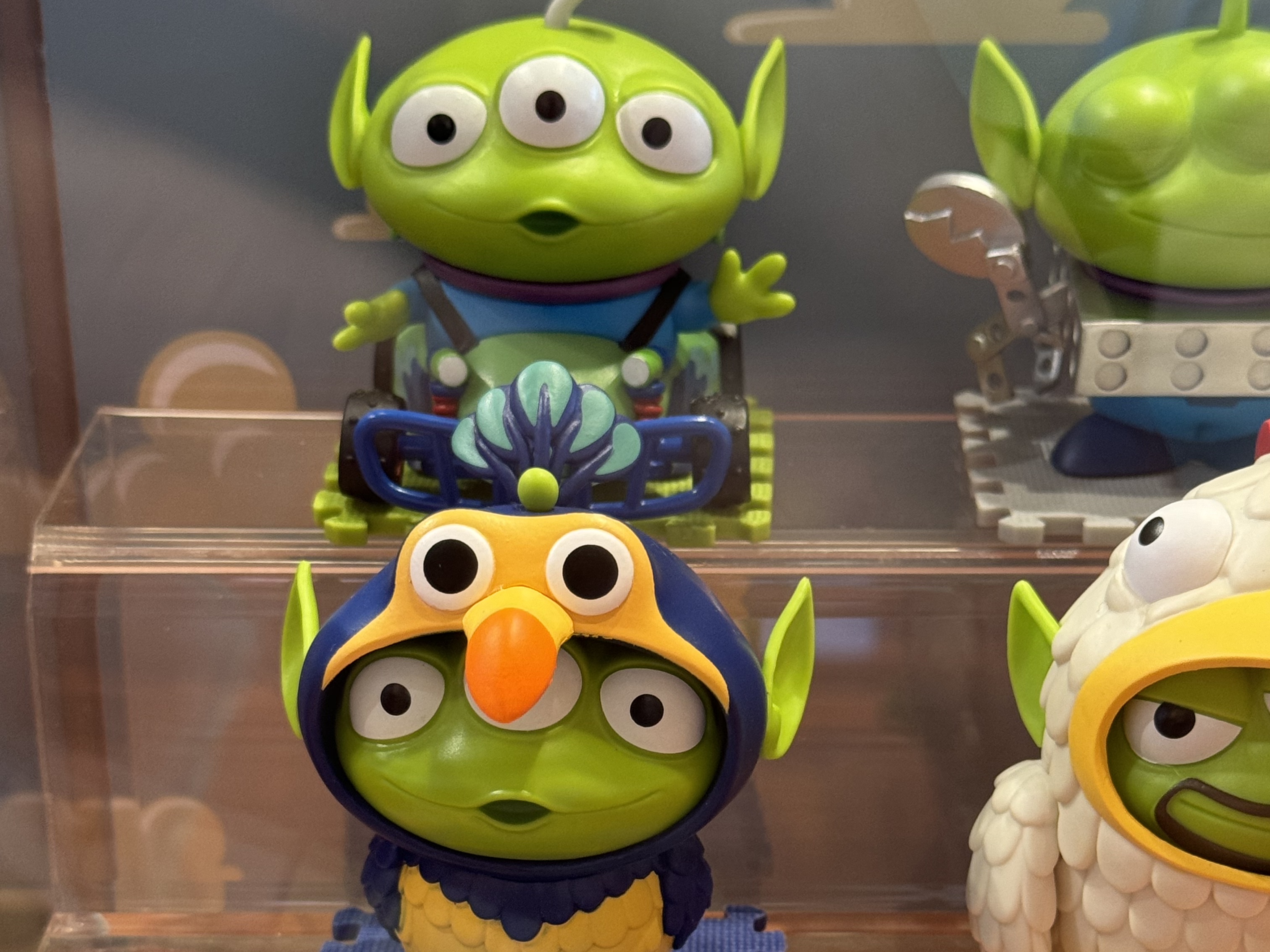 Shanghai Disney Alien toys Shanghai Disney Alien toys