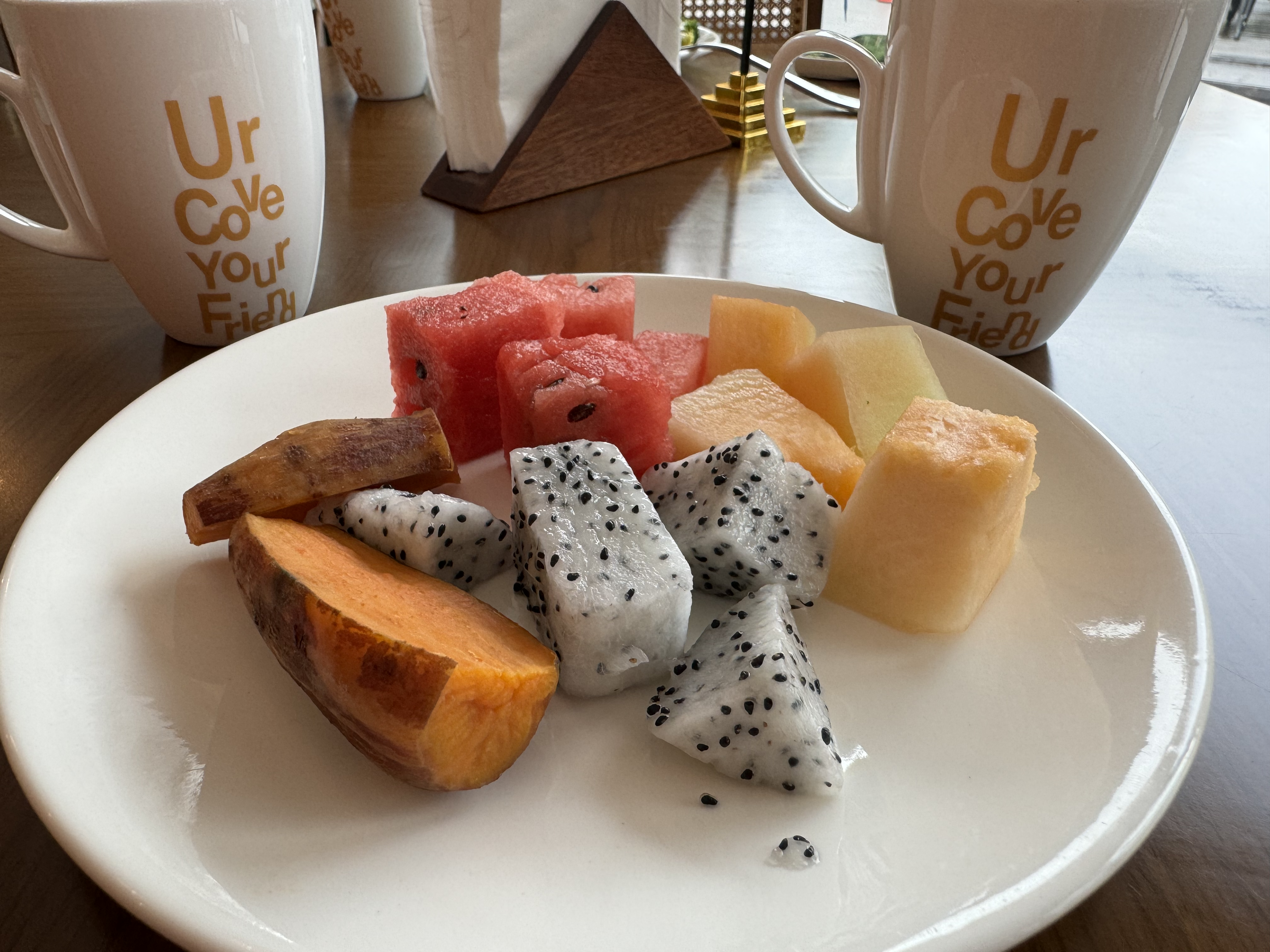 UrCove Chengdu Wenshu Monastery Taikoo Li breakfast plate UrCove Chengdu Wenshu Monastery Taikoo Li breakfast plate