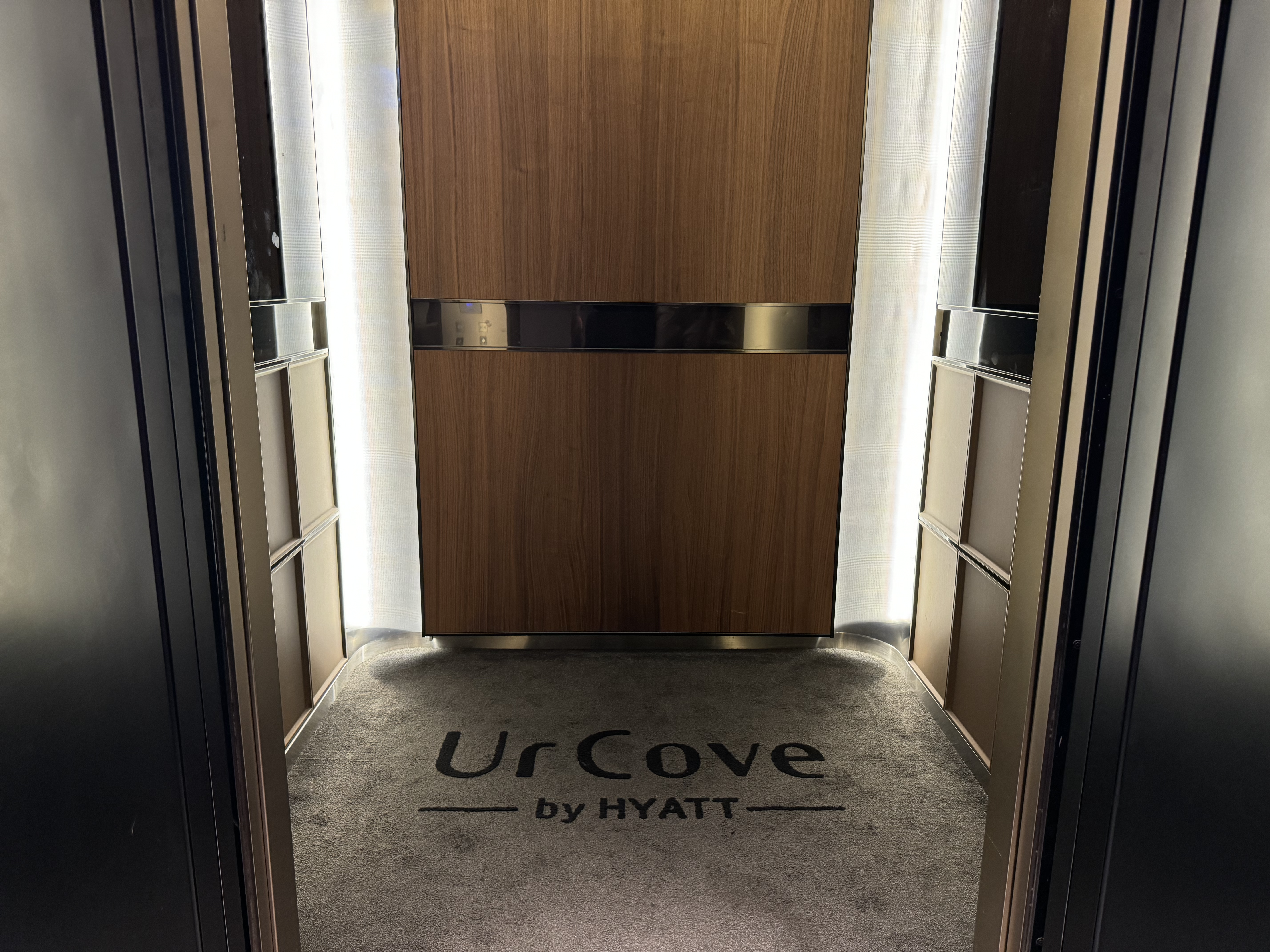 UrCove Chengdu Wenshu Monastery Taikoo Li elevator UrCove Chengdu Wenshu Monastery Taikoo Li elevator