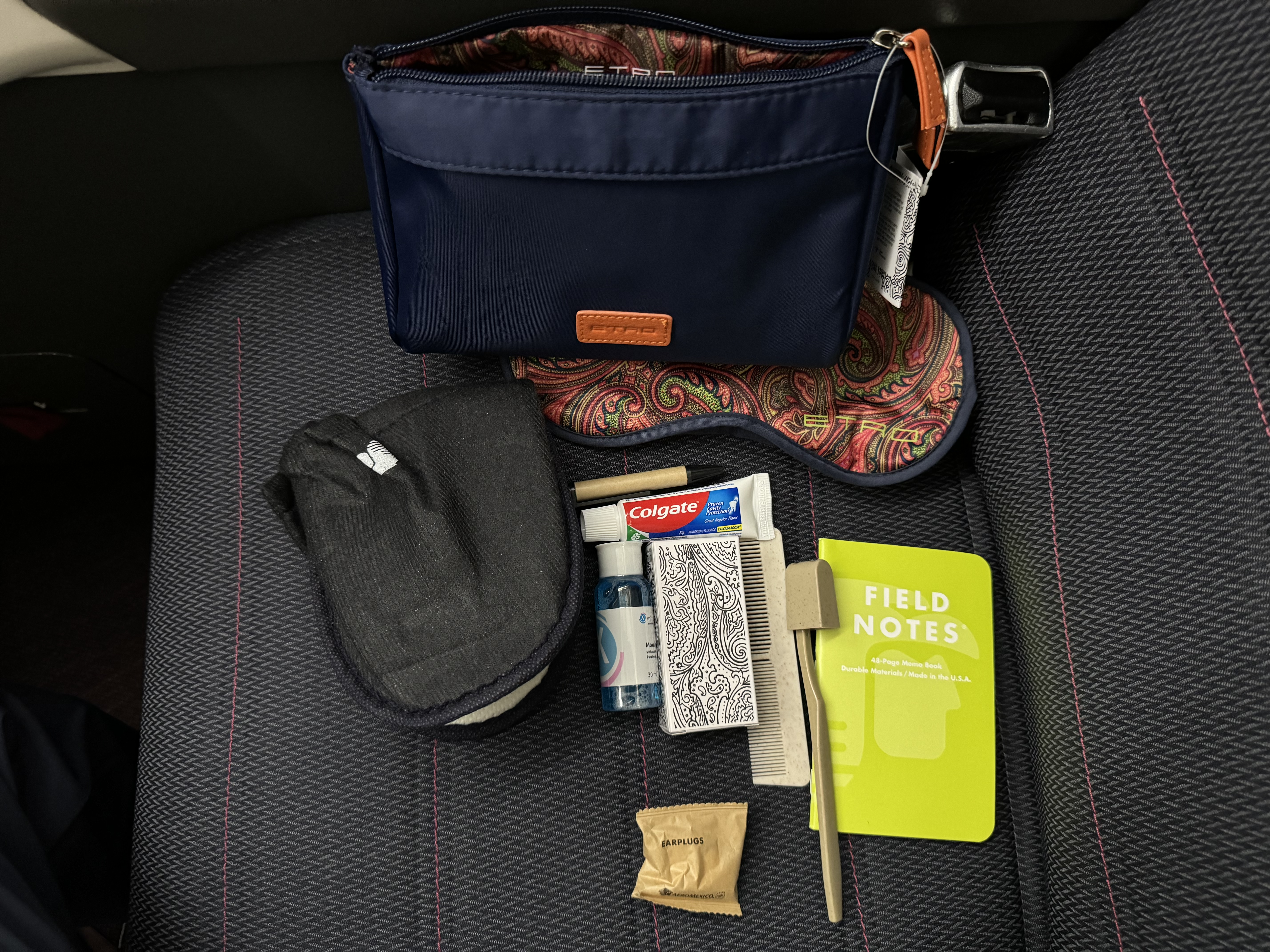 Aeromexico B787 9 business class amenity kit contents Aeromexico B787 9 business class amenity kit contents