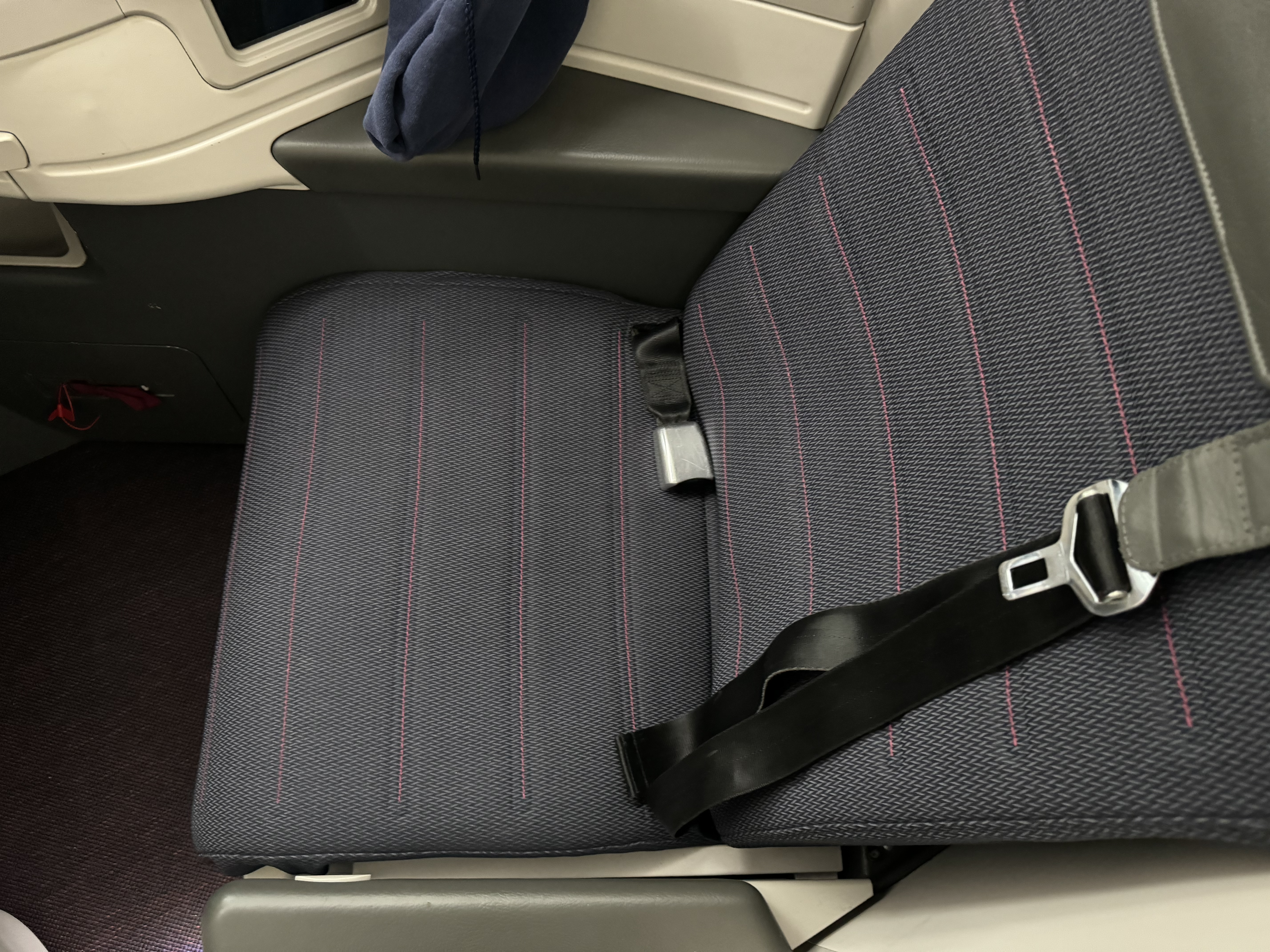 Aeromexico B787 9 business class seat pattern Aeromexico B787 9 business class seat pattern