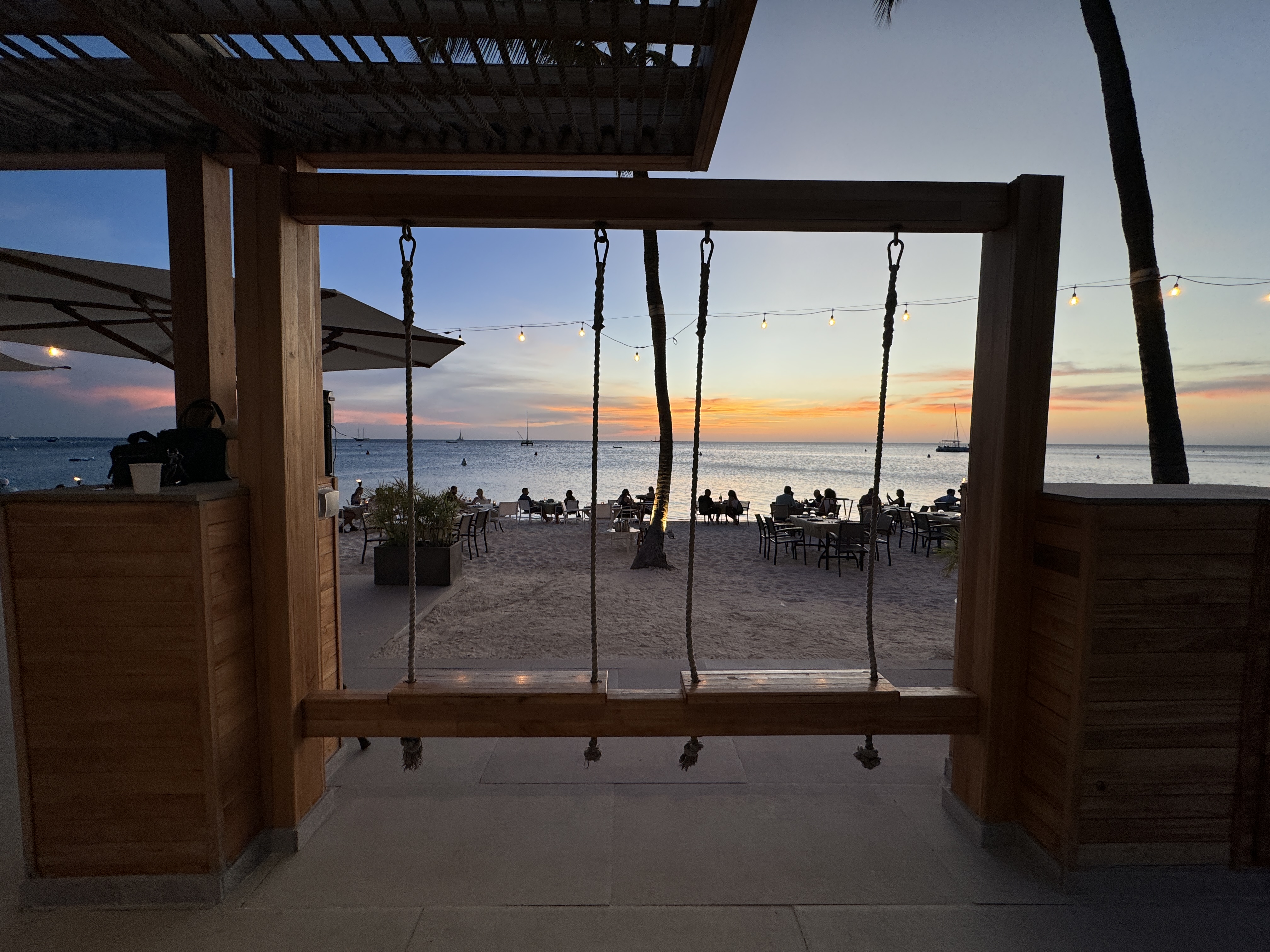 Atardi Aruba Marriott Swings Atardi Aruba Marriott Swings