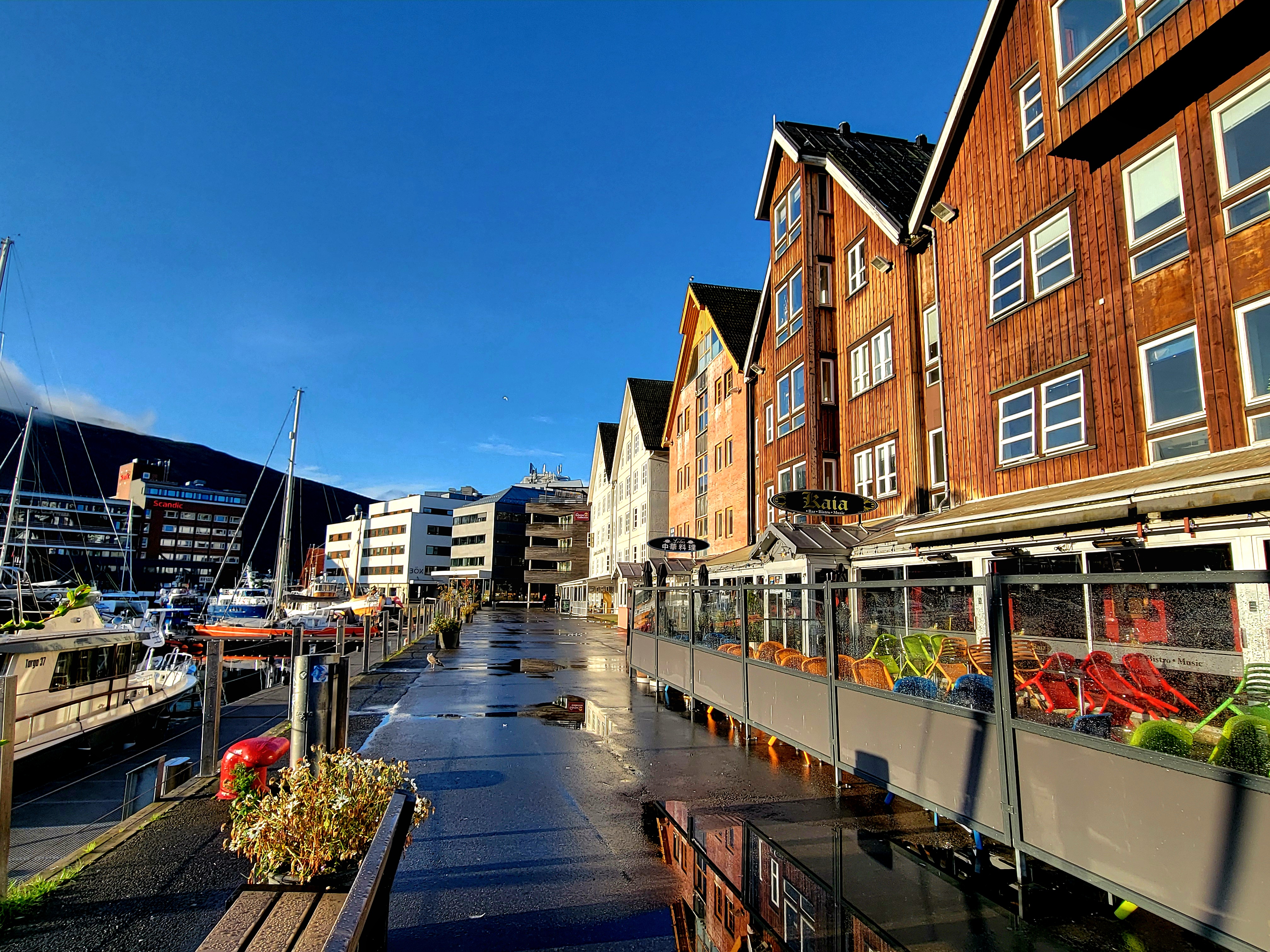 Choice Hotels Norway Marina Boardwalk