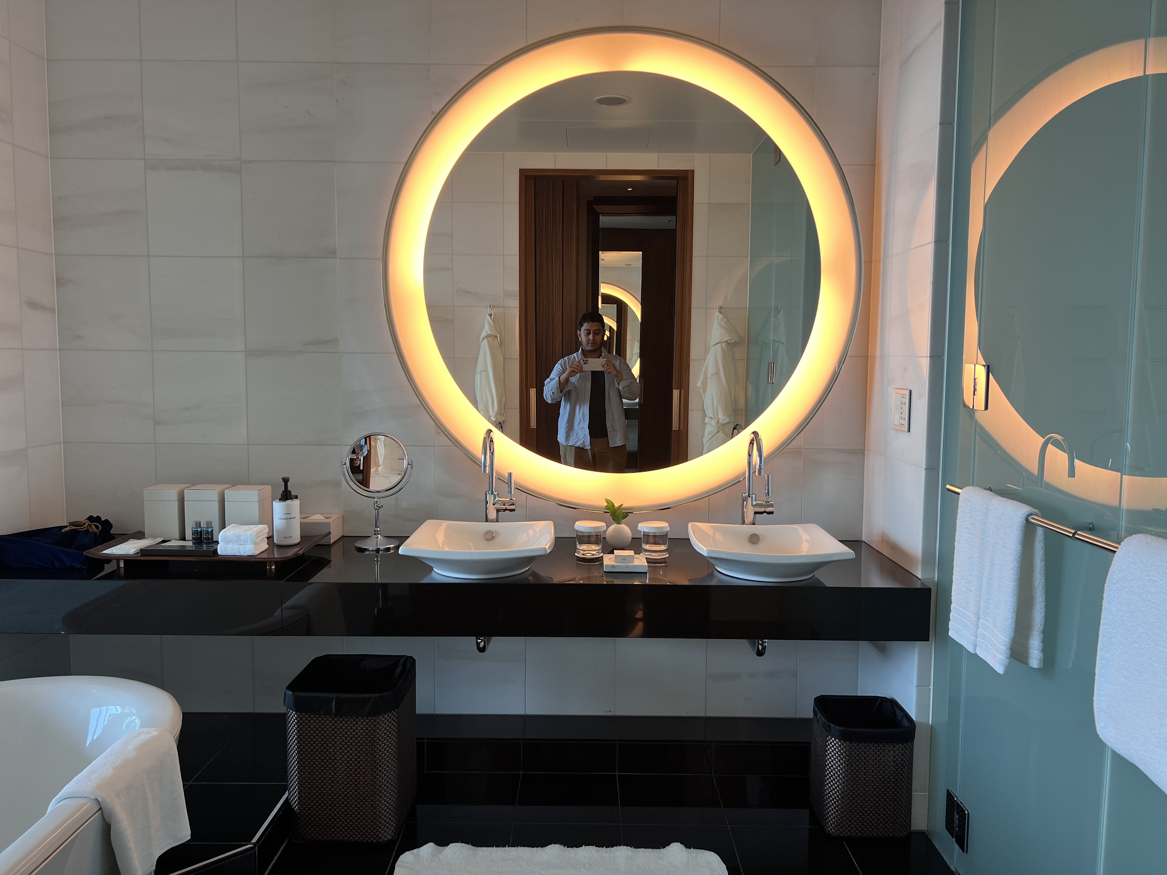 Conrad Tokyo bathroom entrance Conrad Tokyo bathroom entrance