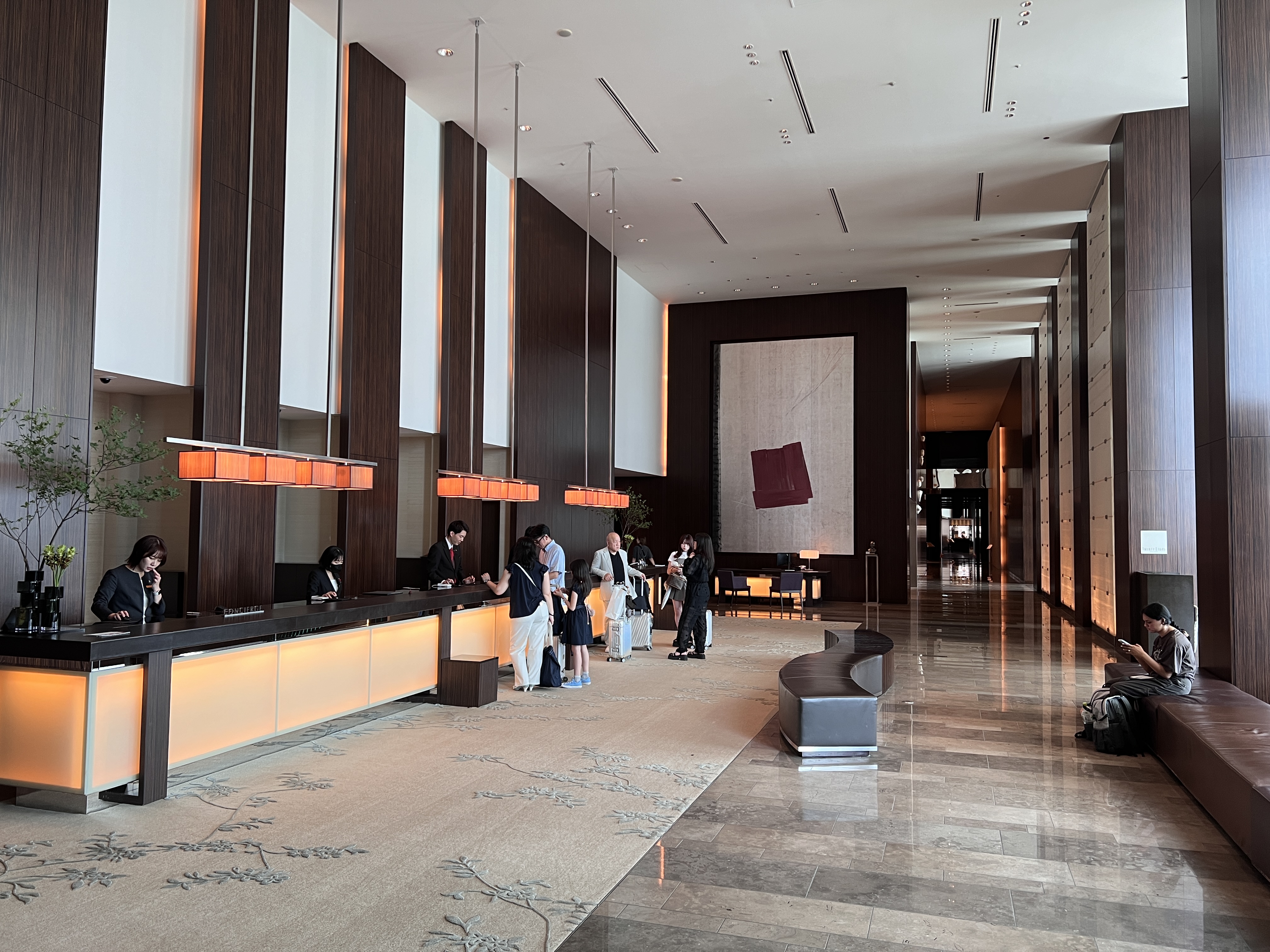 Conrad Tokyo check in counter Conrad Tokyo check in counter