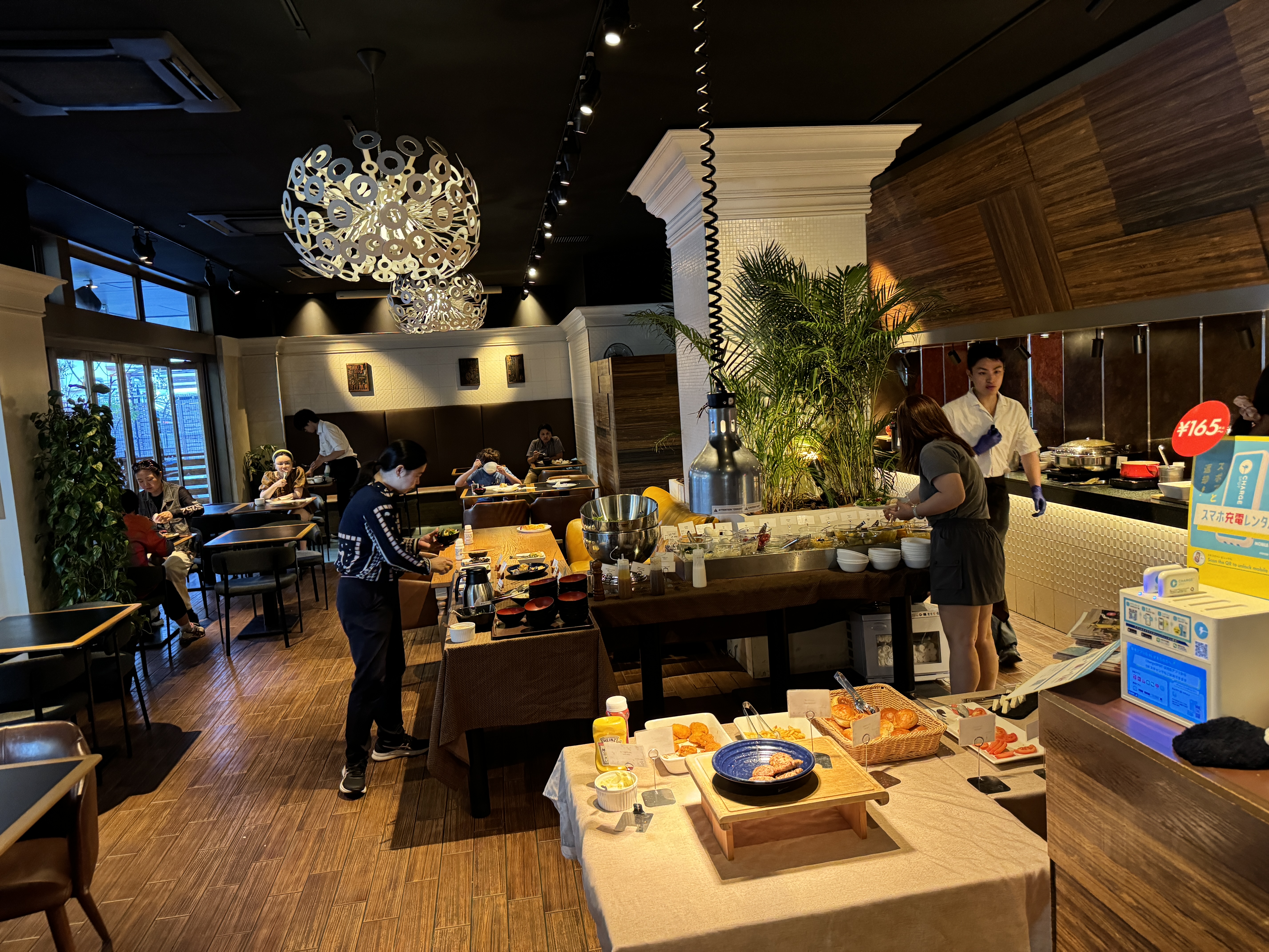 Holiday Inn Osaka Namba Barkt breakfast buffet setup