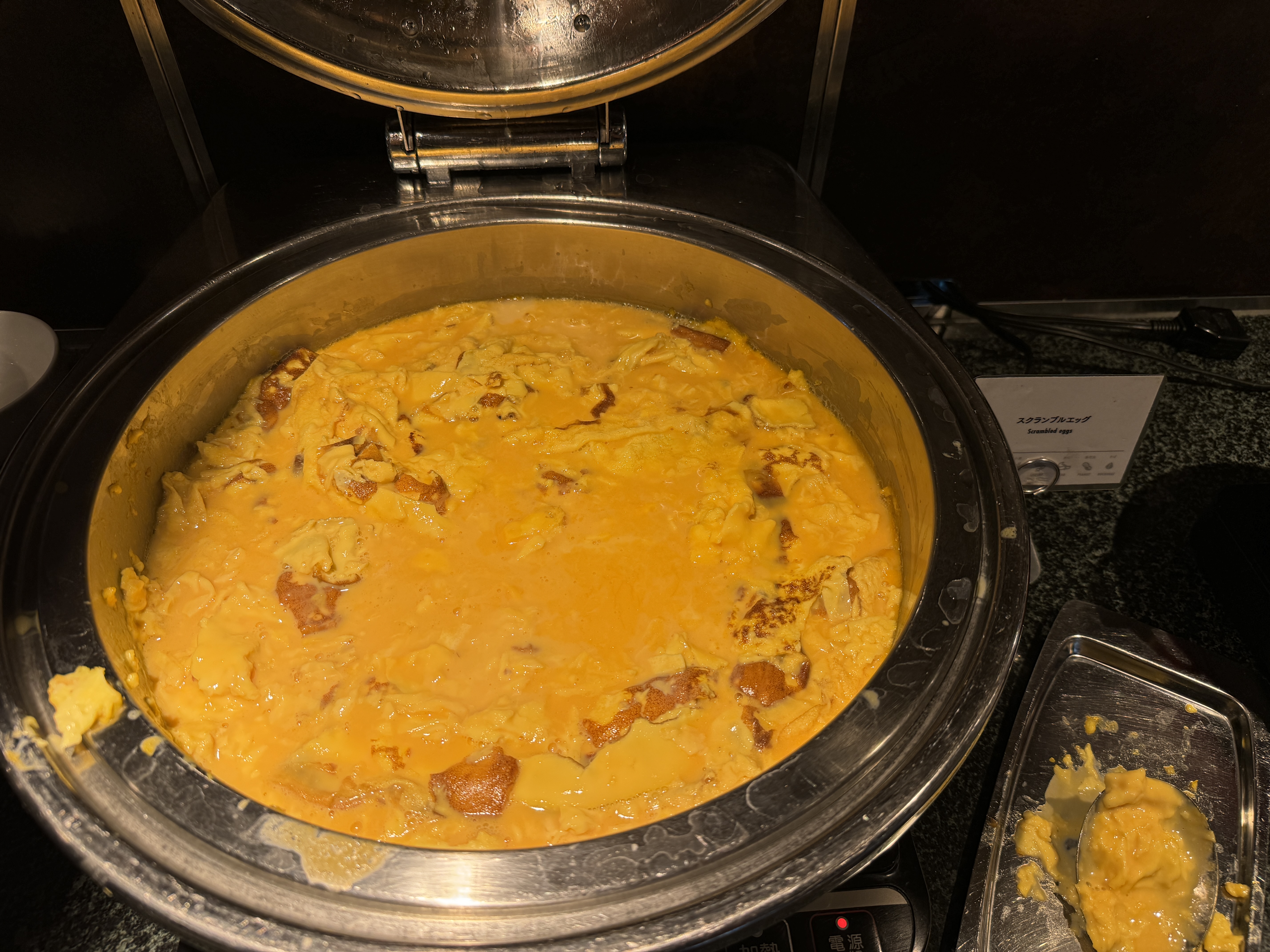 Holiday Inn Osaka Namba Barkt breakfast eggs