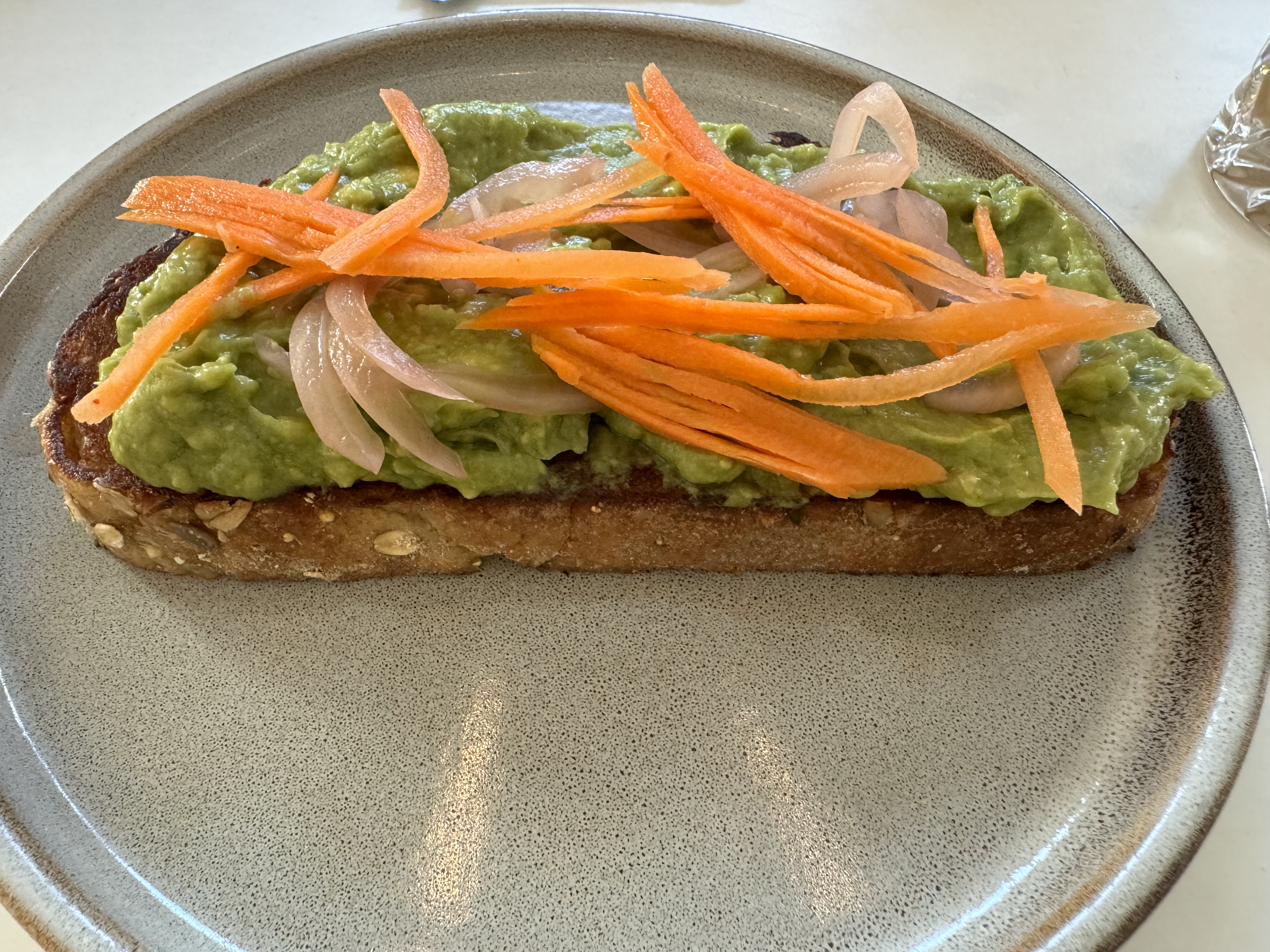 Kissel Uptown Oakland Ottos restaurant avocado toast