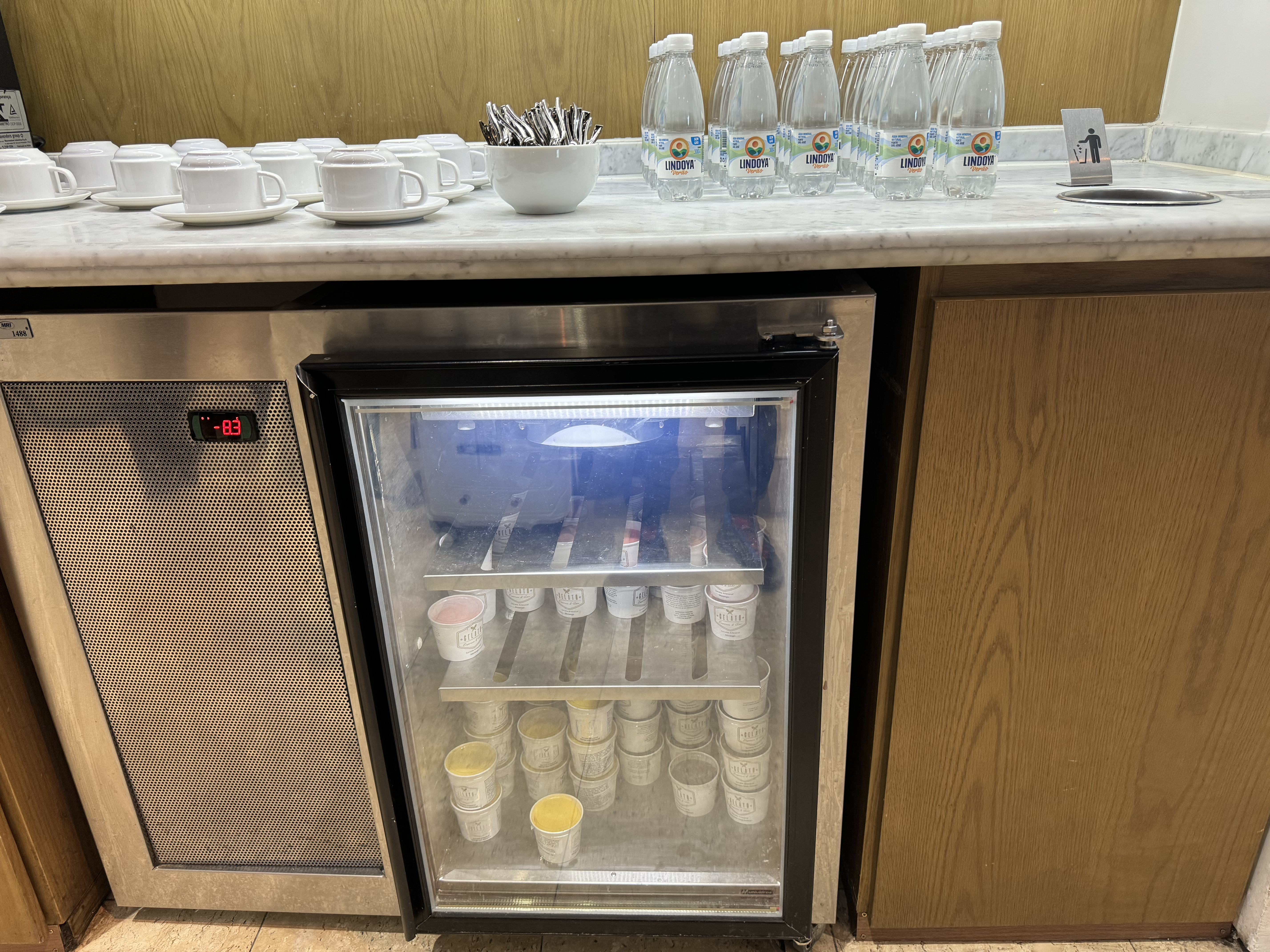 LATAM lounge Sao Paulo GRU terminal 3 gelato