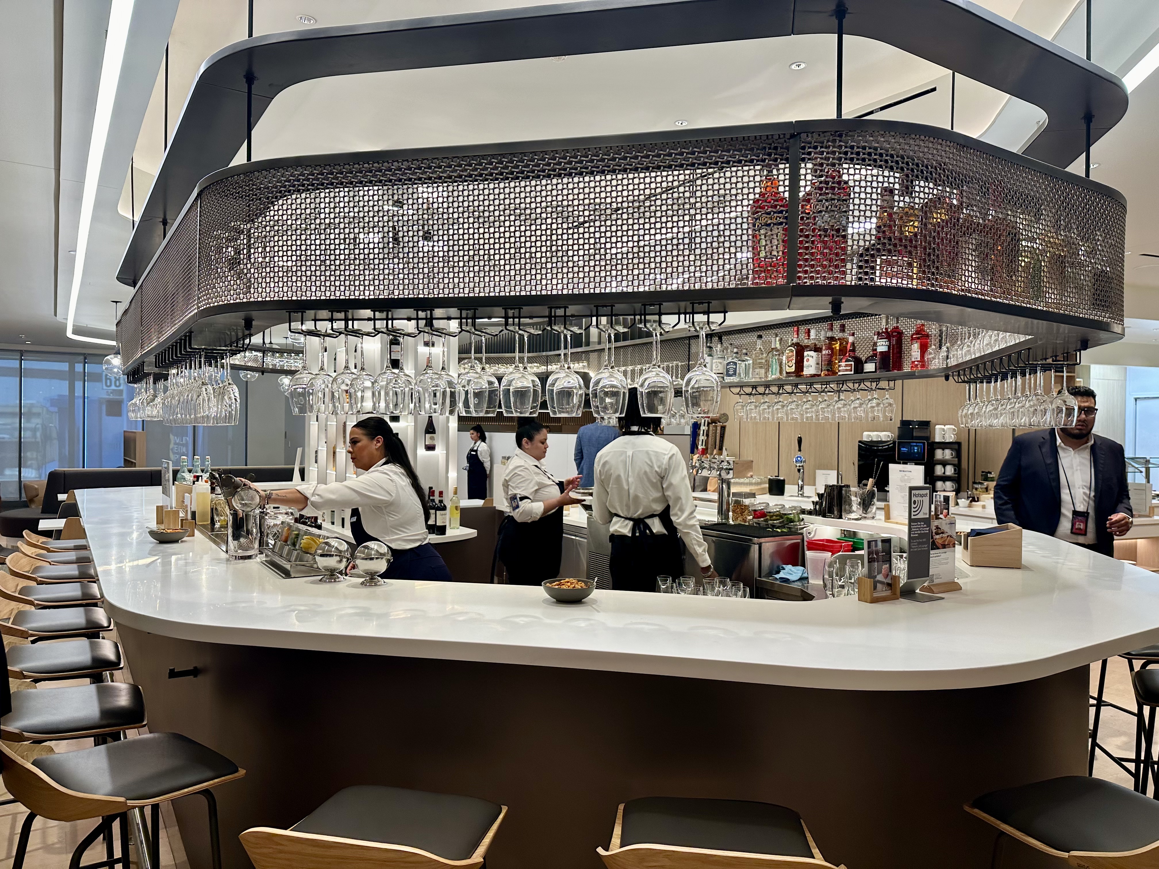 Lufthansa Lounge Bar Lufthansa Lounge Bar