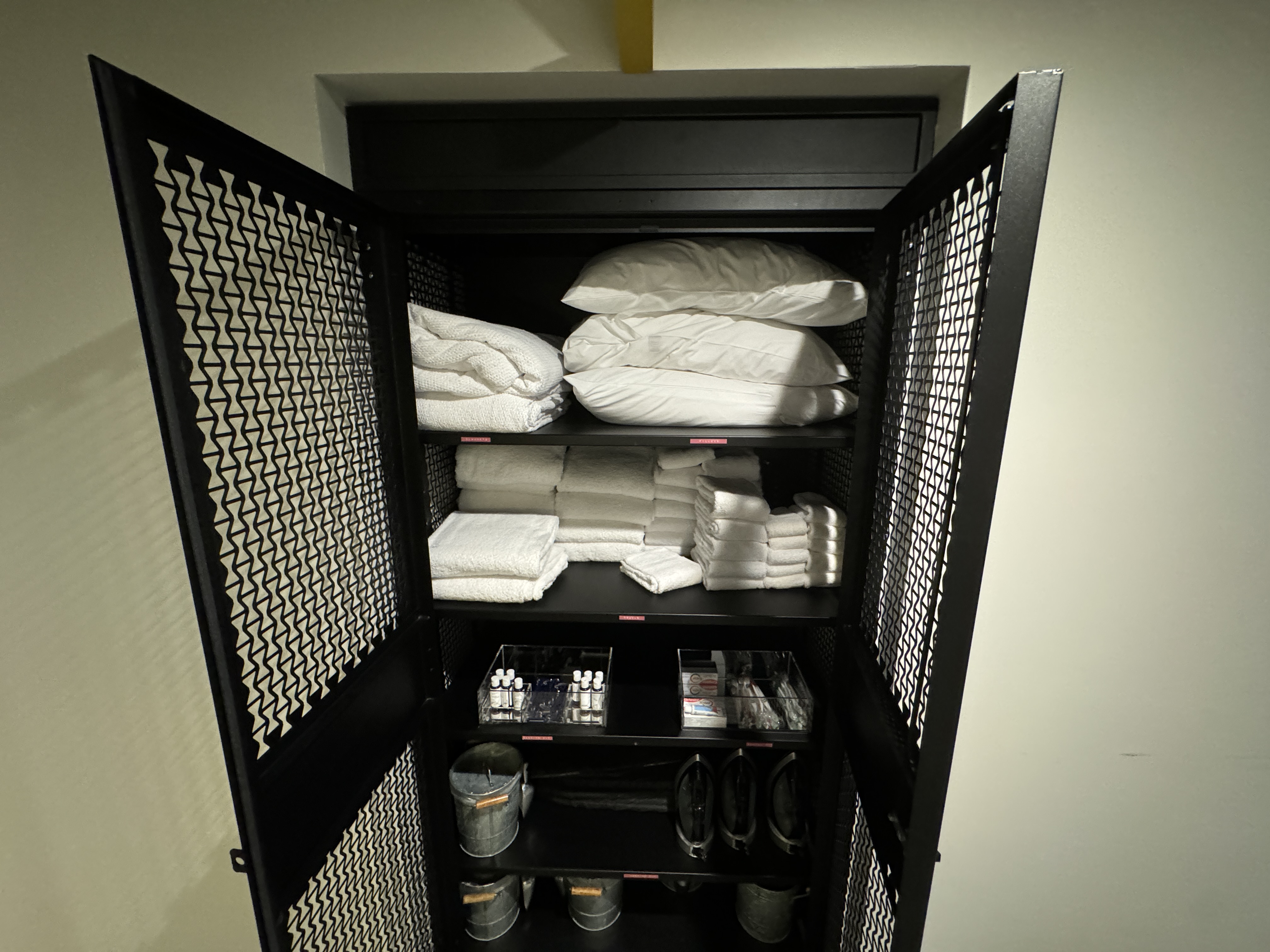 Moxy Boulder Stash Closet Moxy Boulder Stash Closet