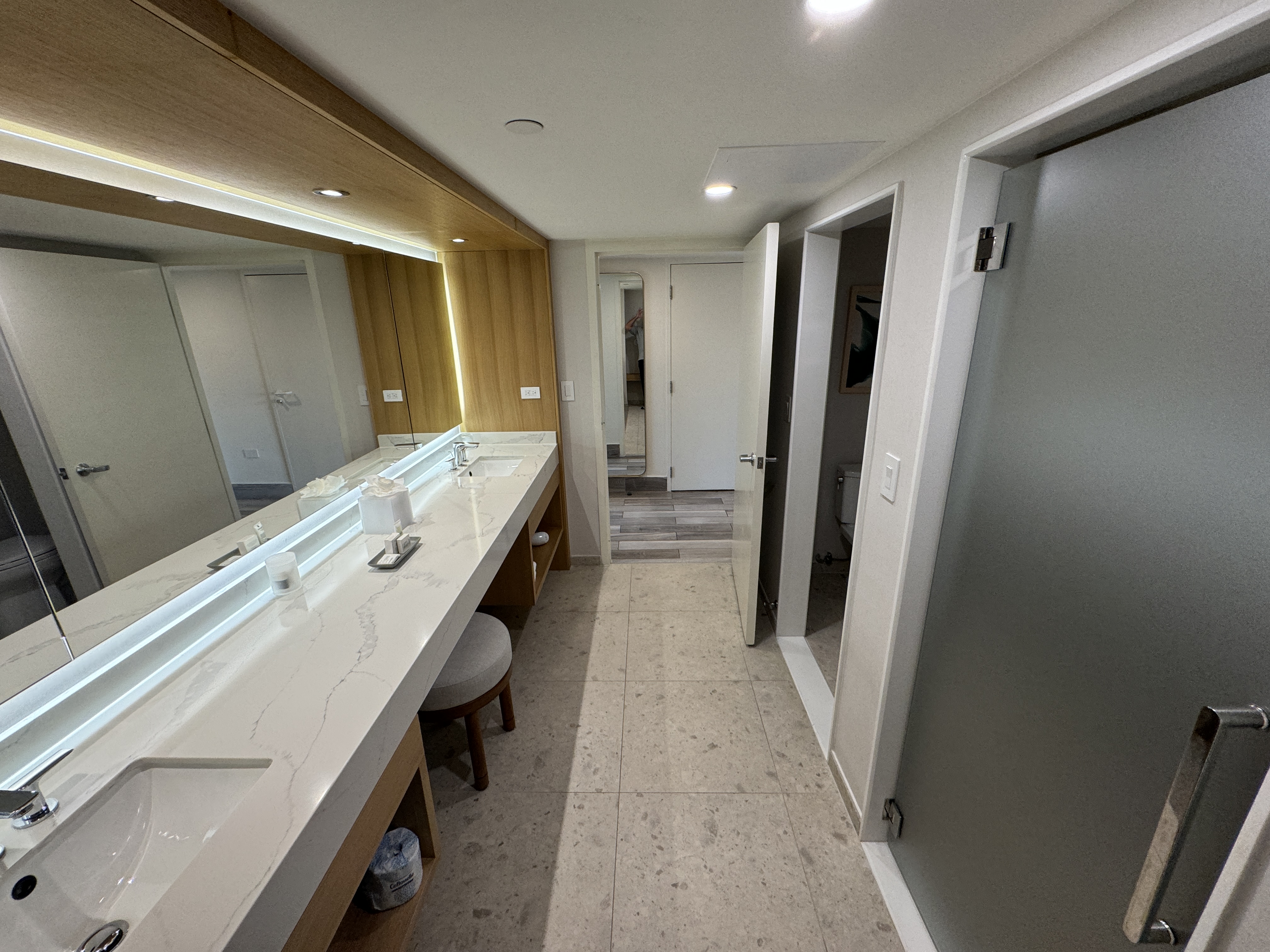 Renovated Bathroom Aruba Marriott Renovated Bathroom Aruba Marriott