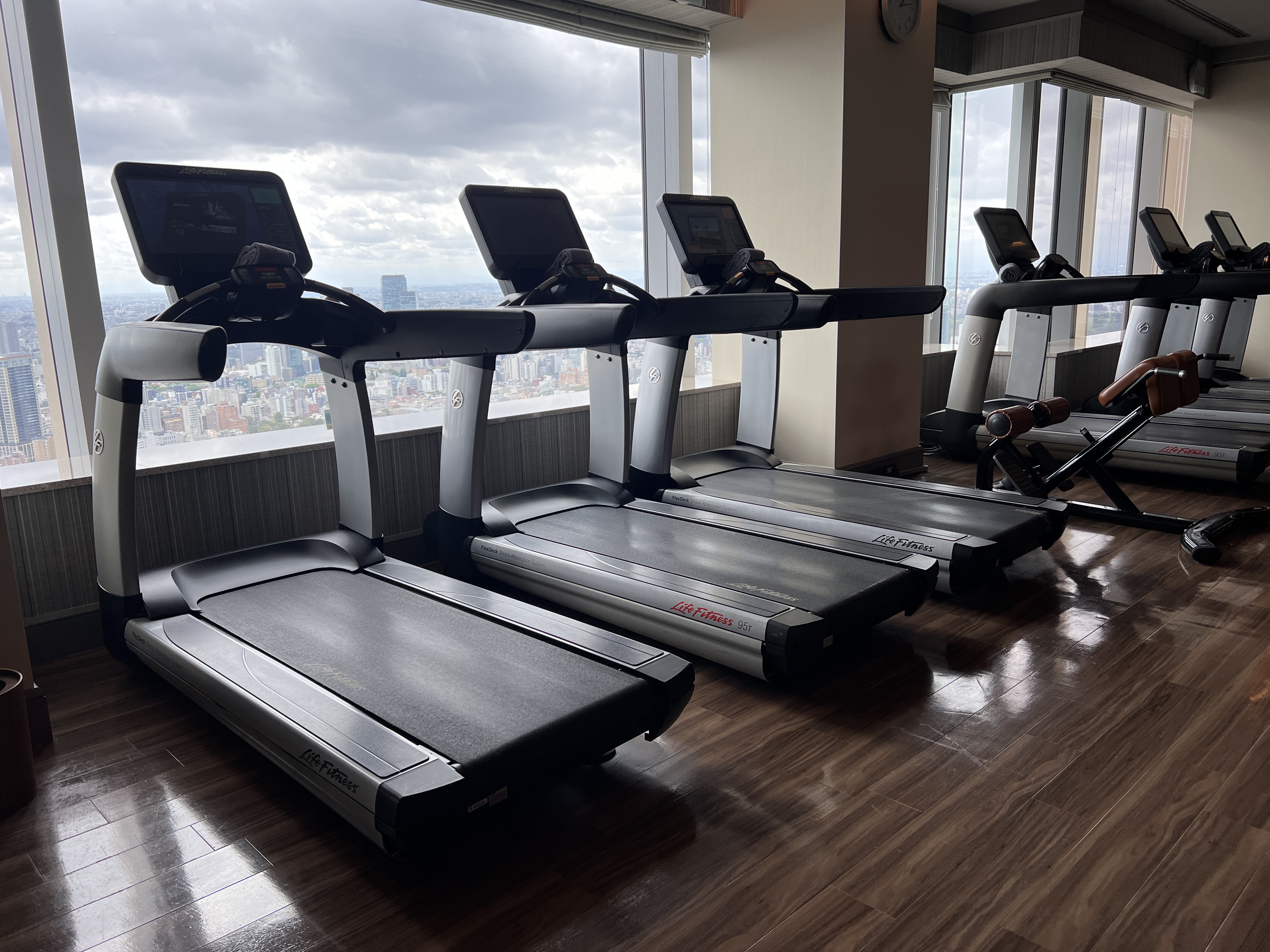Ritz Carlton Tokyo fitness center cardio equipment Ritz Carlton Tokyo fitness center cardio equipment