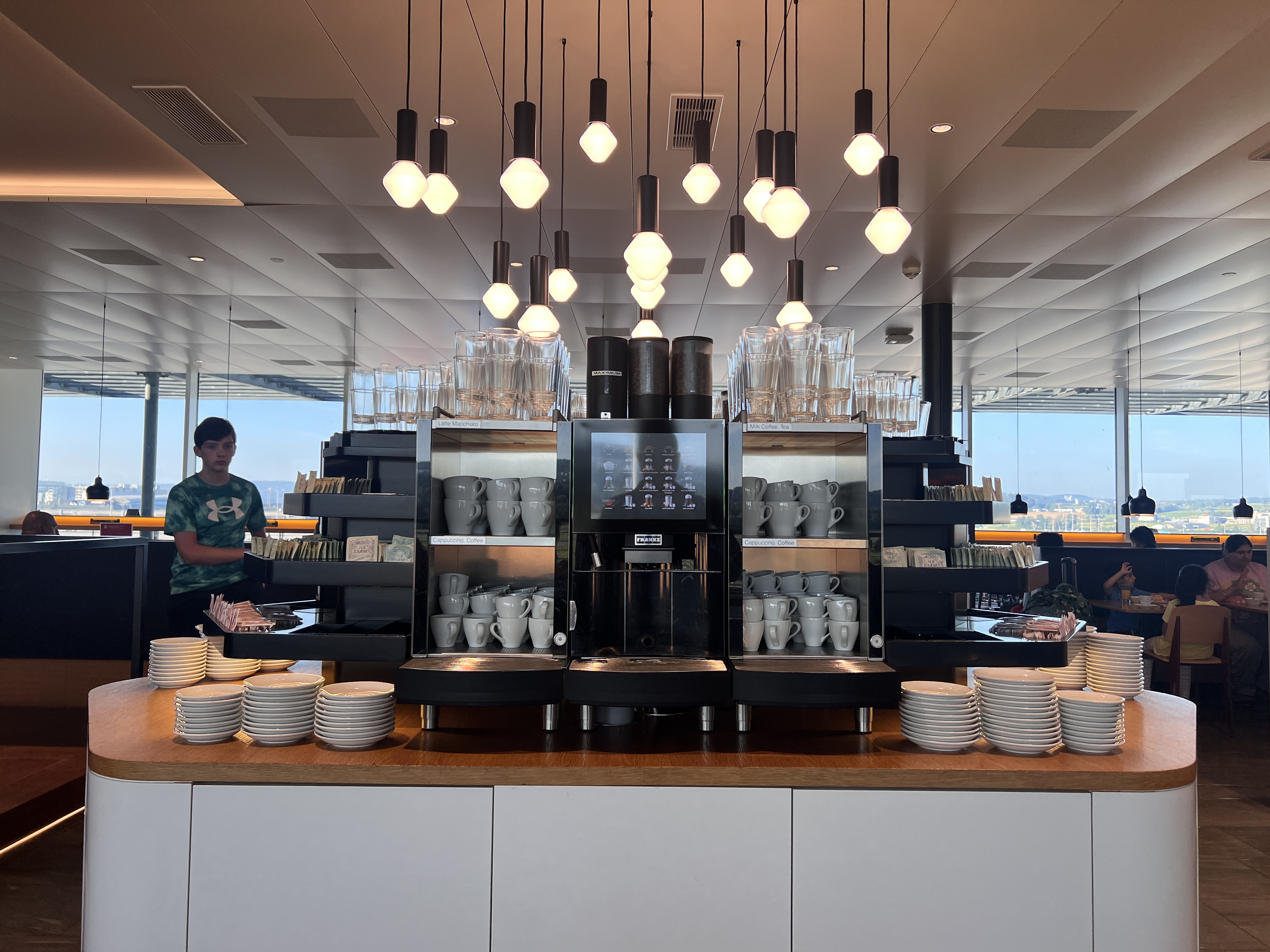 Swiss Business Class Lounge Zurich tea and coffee station Swiss Business Class Lounge Zurich tea and coffee station