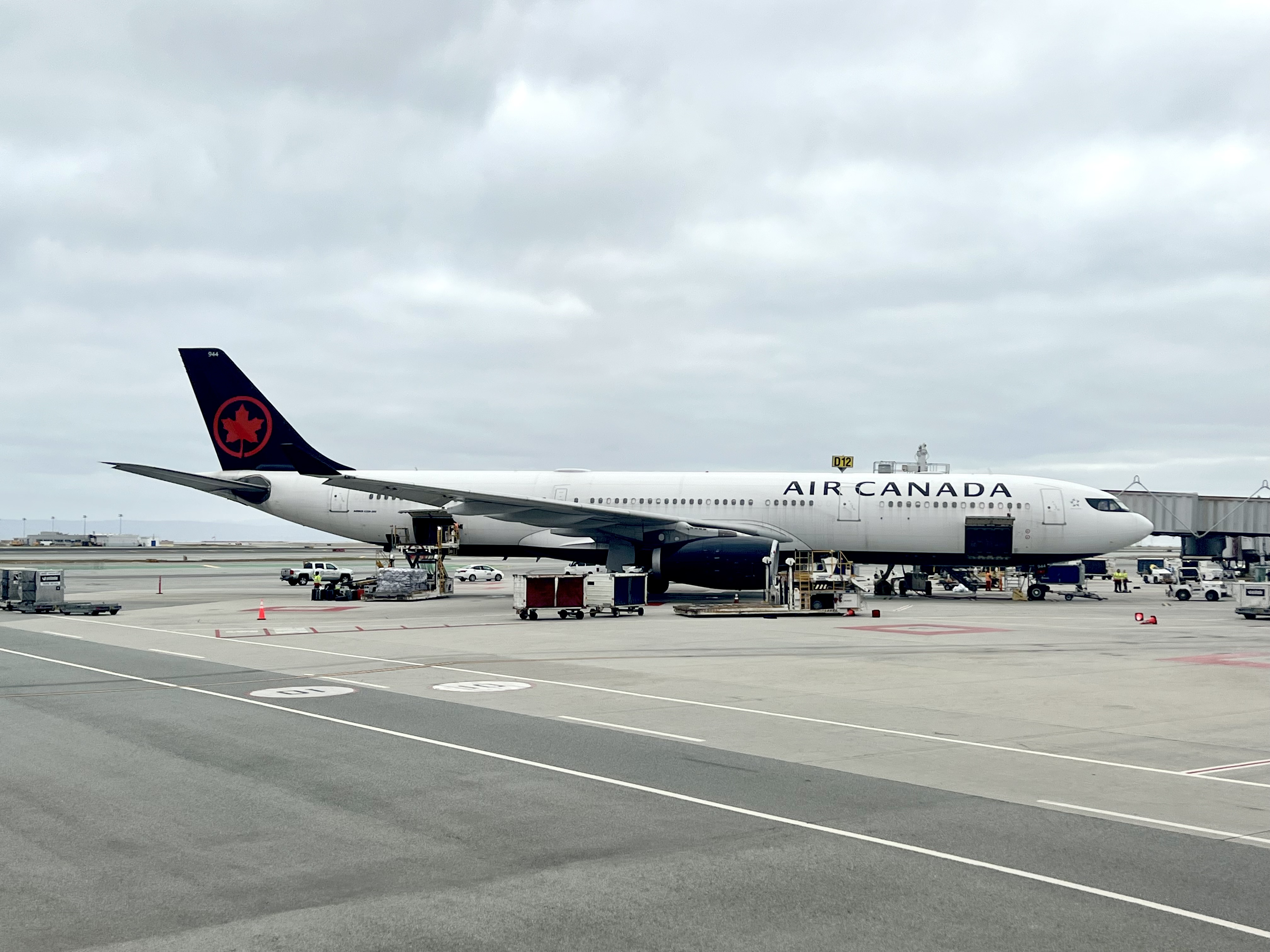 Air Canada Airbus A330 at San Francisco