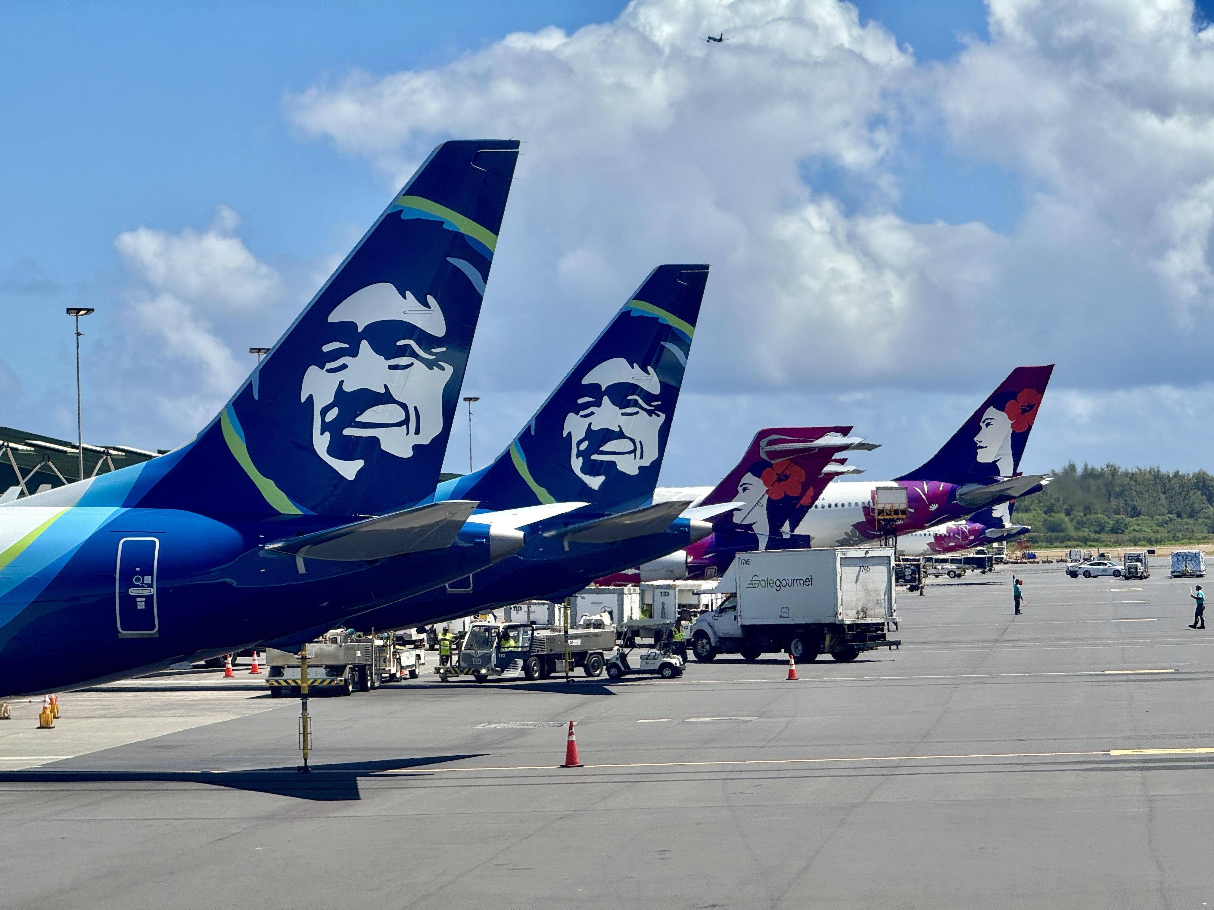 Alaska Hawaiian Airlines Alaska Hawaiian Airlines