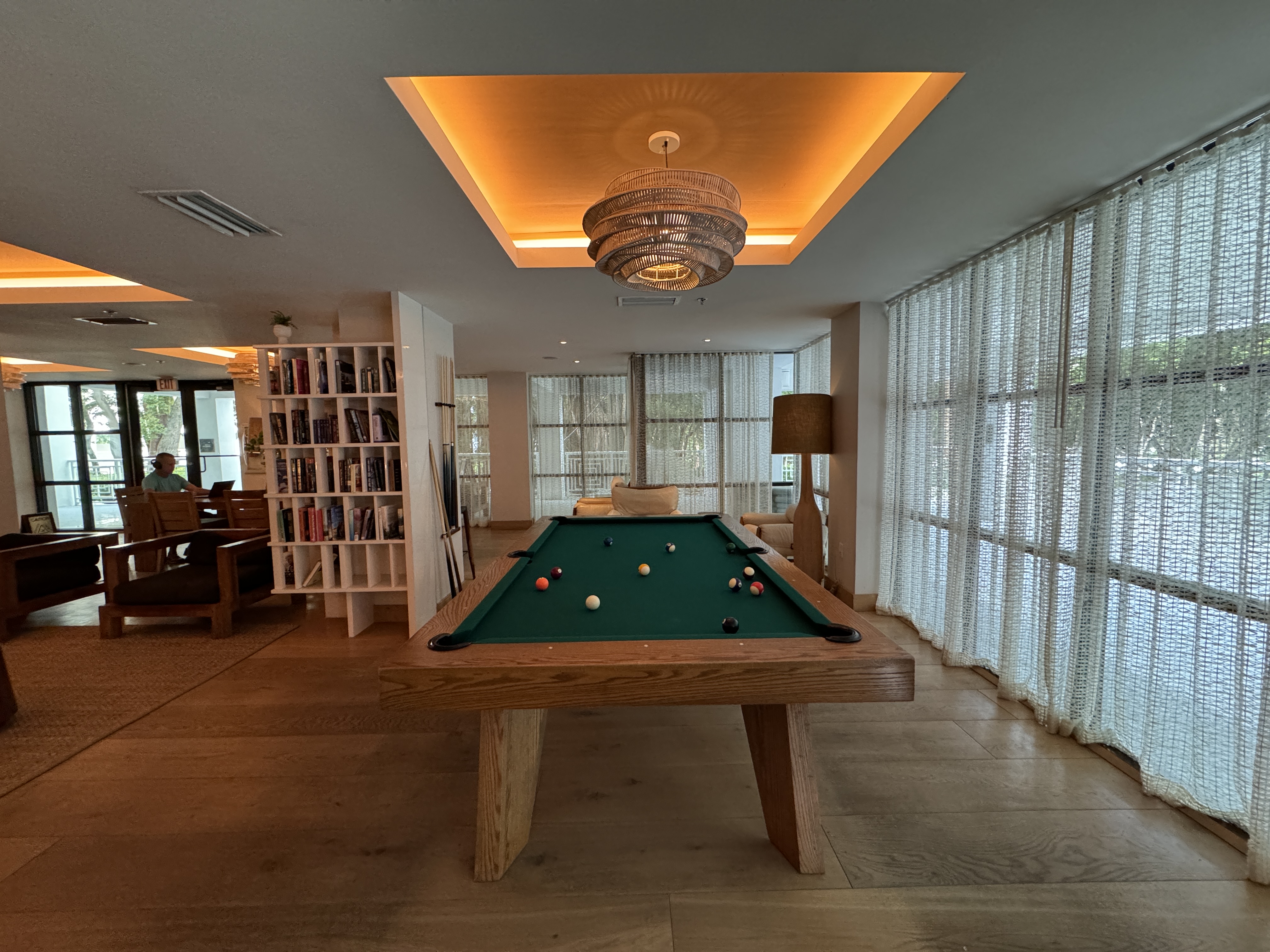 Bakers Cay pool table Bakers Cay pool table