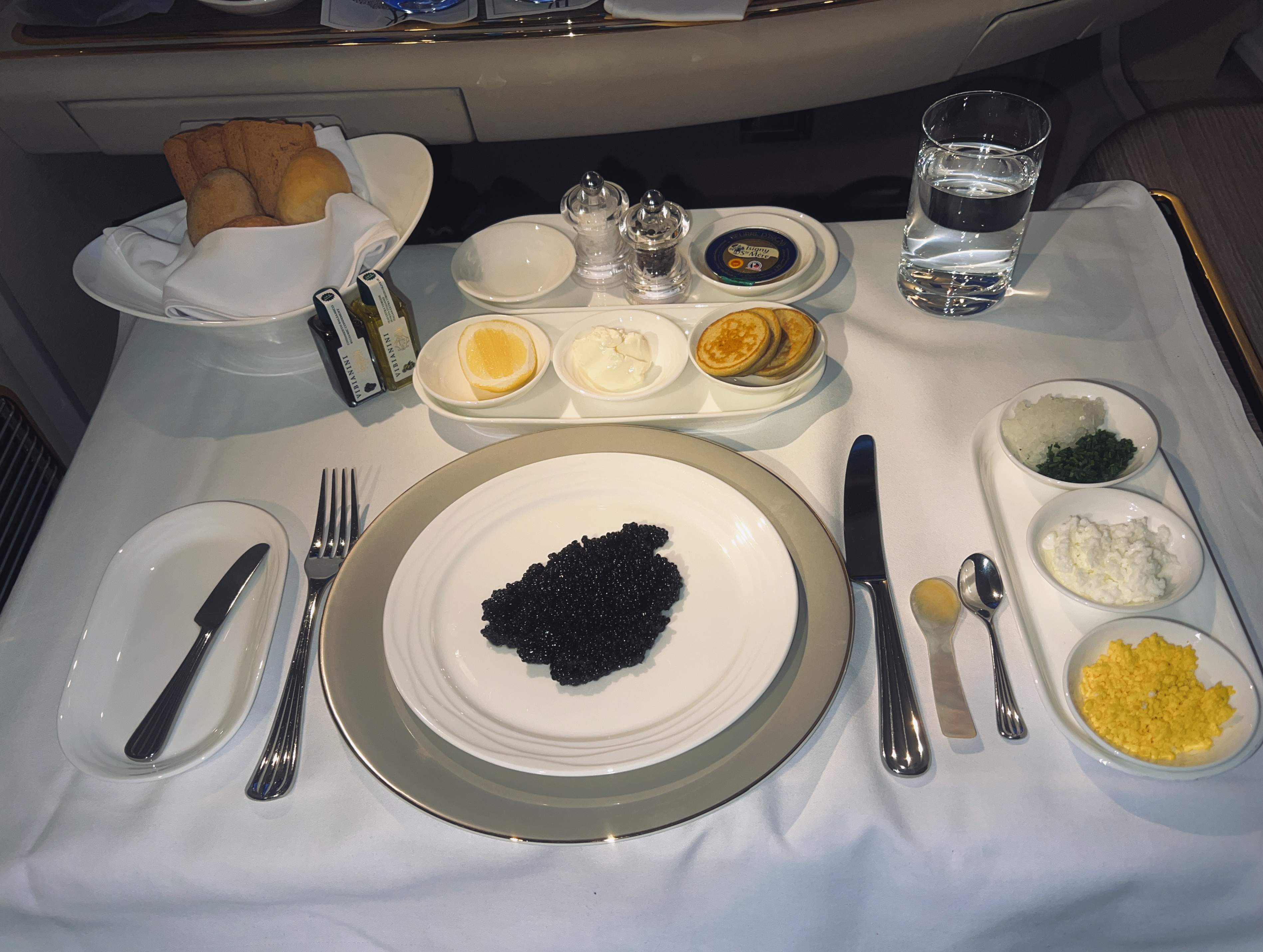Emirates First A380 caviar Emirates First A380 caviar