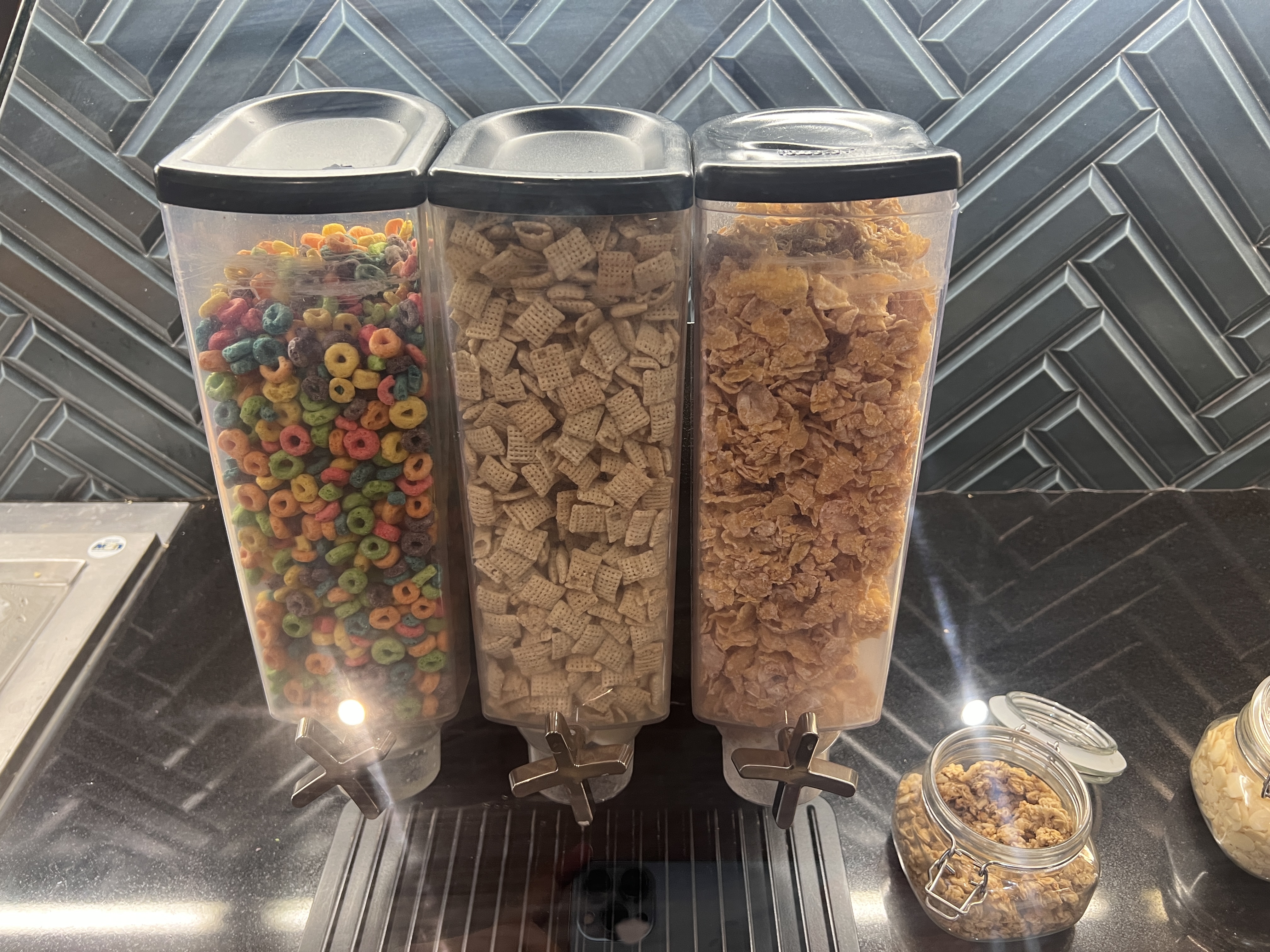 Hyatt Place Orlando Airport breakfast cereal