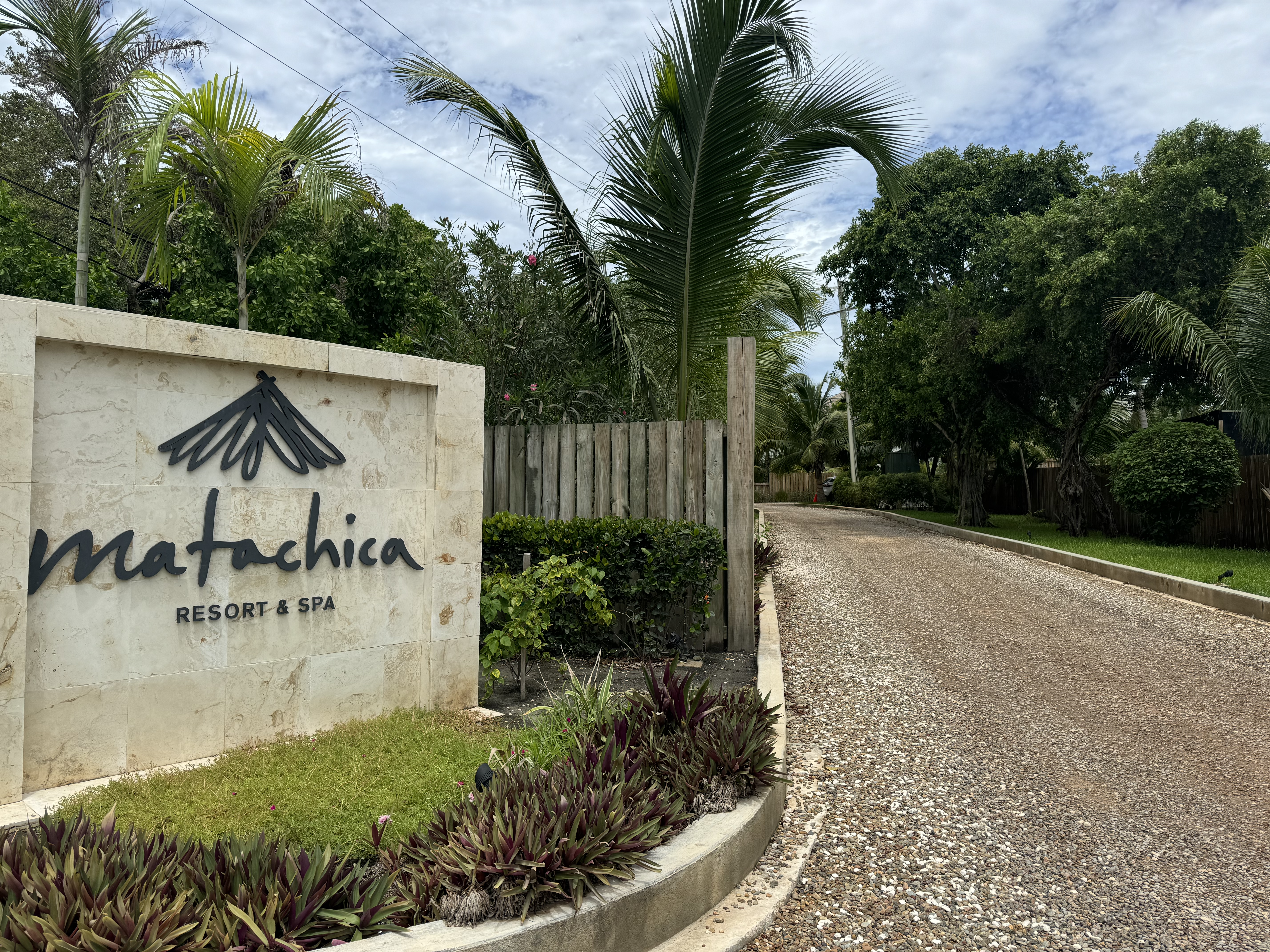 Matachica Resort Belize Mr Mrs Smith entrance Matachica Resort Belize Mr Mrs Smith entrance