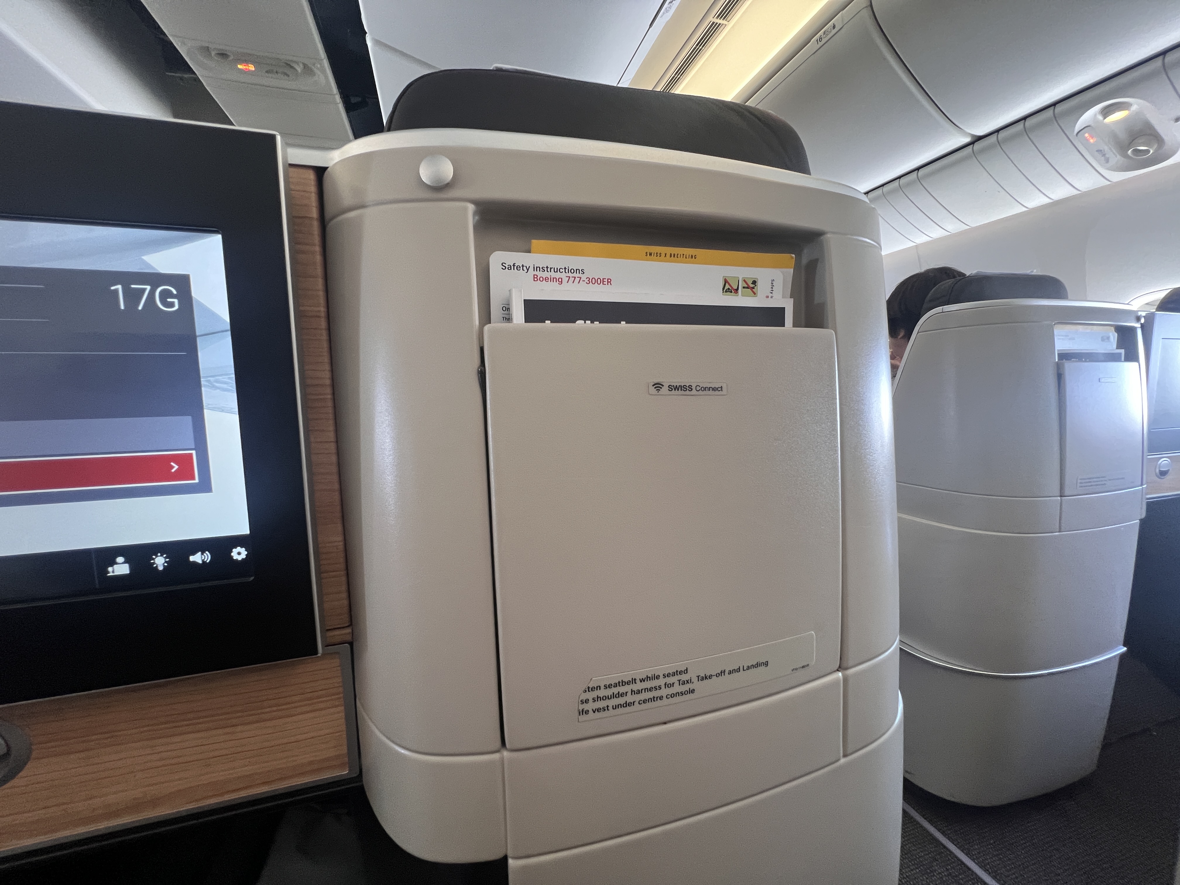 Swiss 777 business class documents holder Swiss 777 business class documents holder