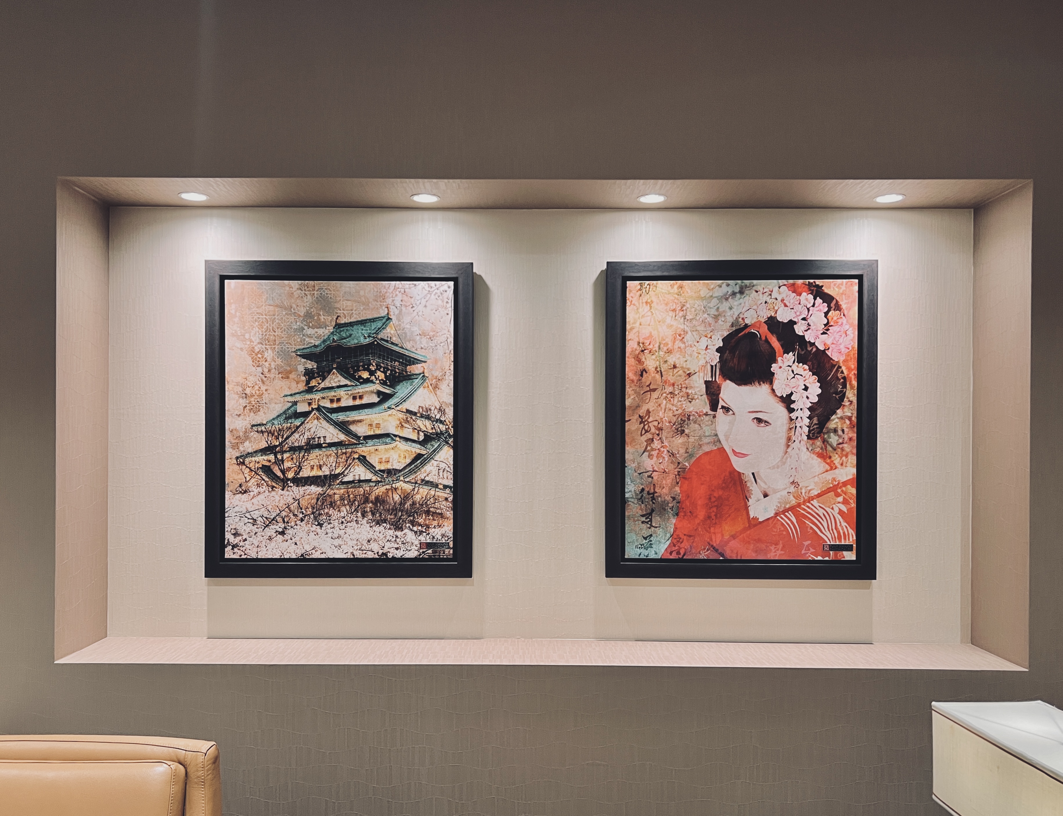 The Emirates Lounge Narita NRT art work The Emirates Lounge Narita NRT art work