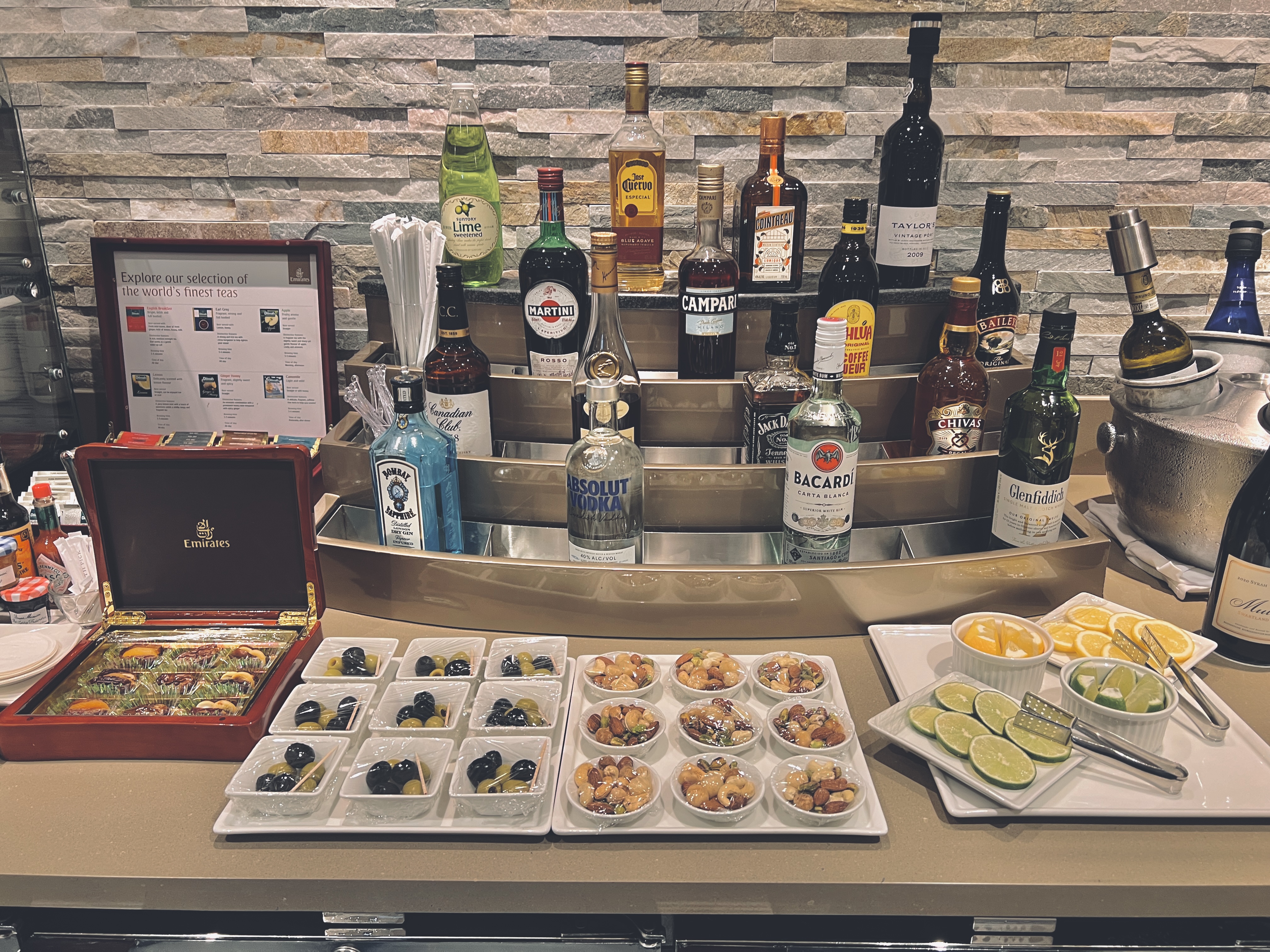 The Emirates Lounge Narita NRT snacks and drinks The Emirates Lounge Narita NRT snacks and drinks