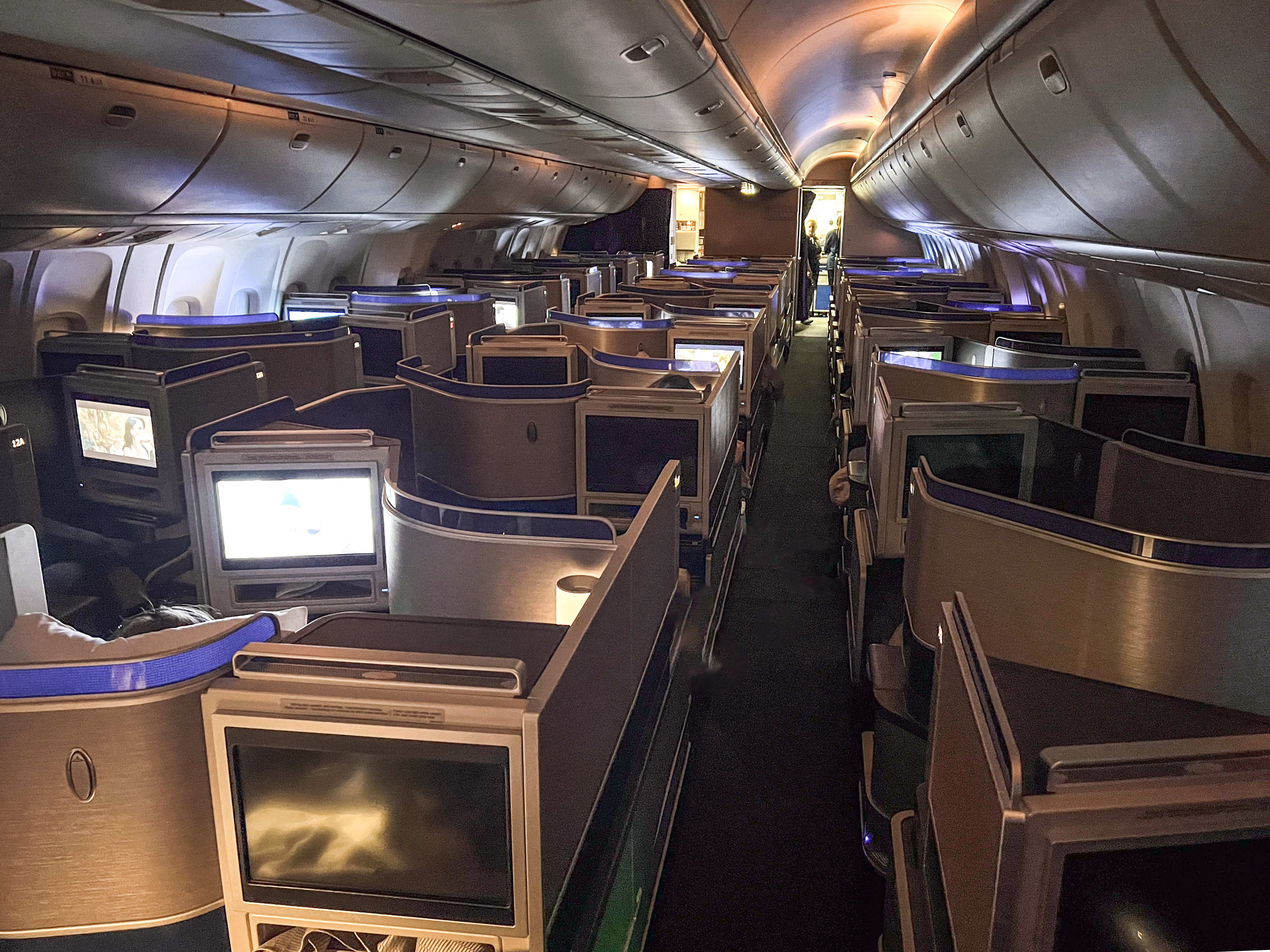 Increased 90K Welcome Bonus on the United Club Card