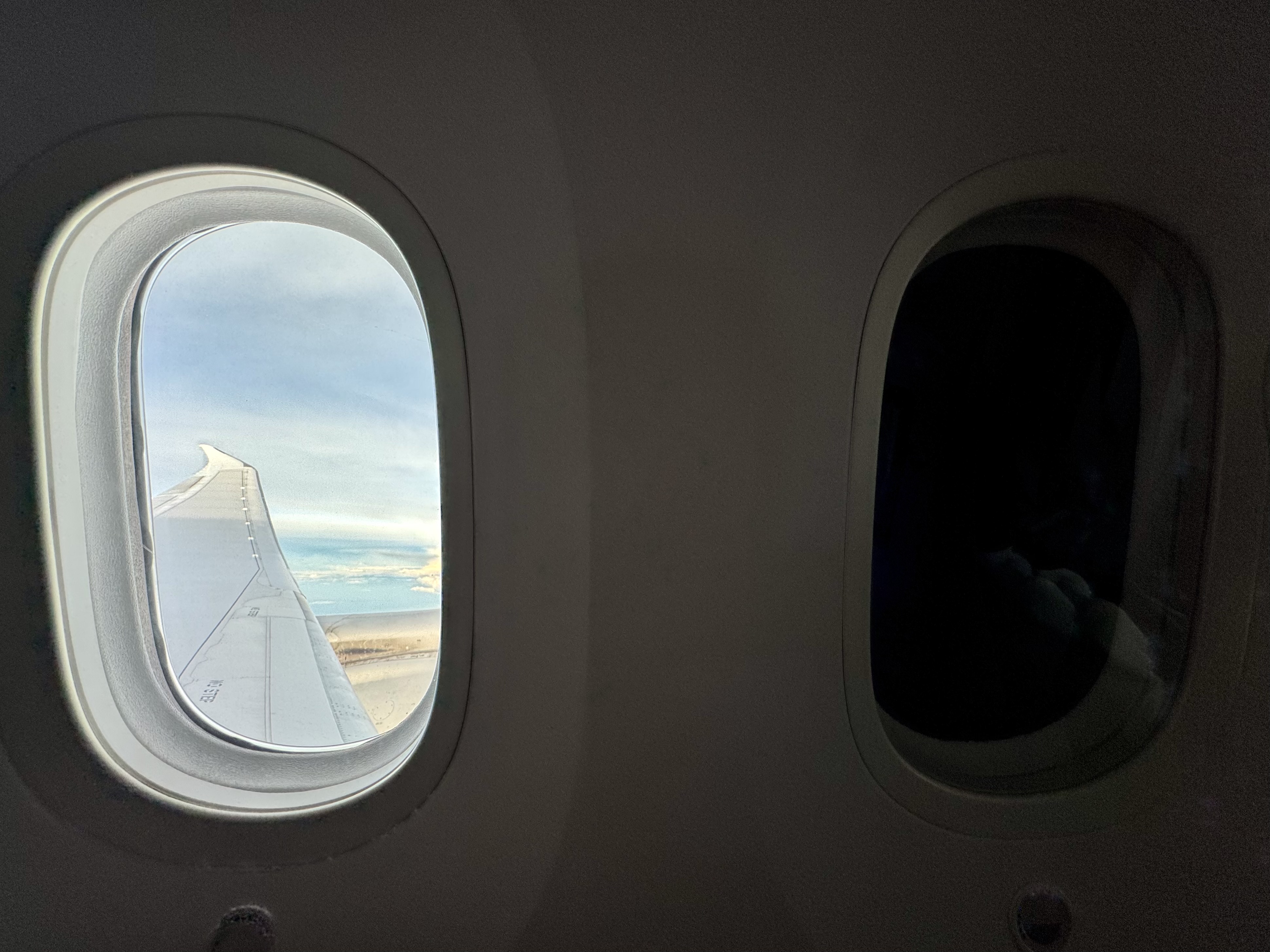 Air France Boeing 789 premium economy darkened window shade Air France Boeing 789 premium economy darkened window shade