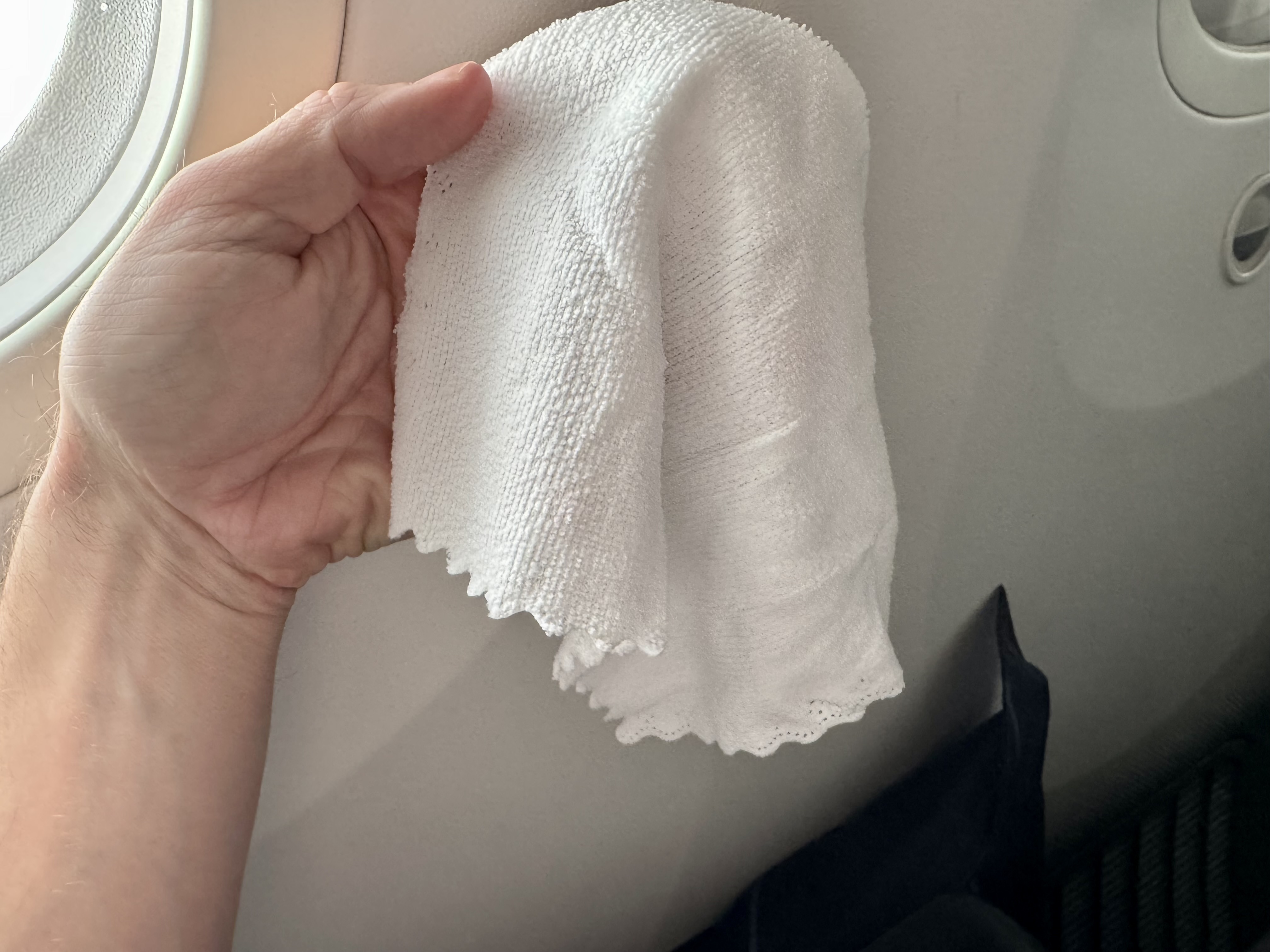 Air France Boeing 789 premium economy hot towel Air France Boeing 789 premium economy hot towel