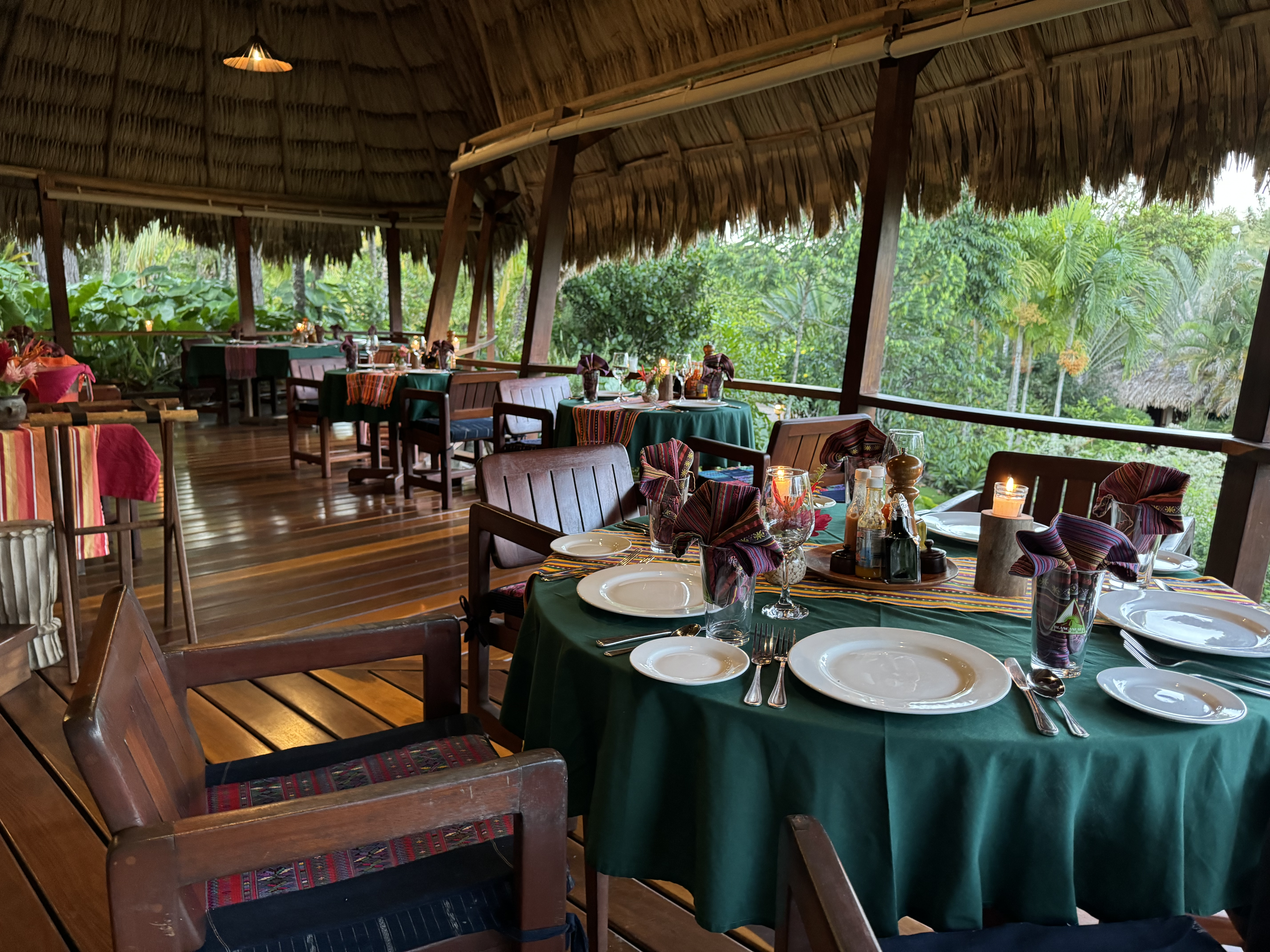 Blancaneaux Lodge Belize Mr Mrs Smith Montagna Ristorante