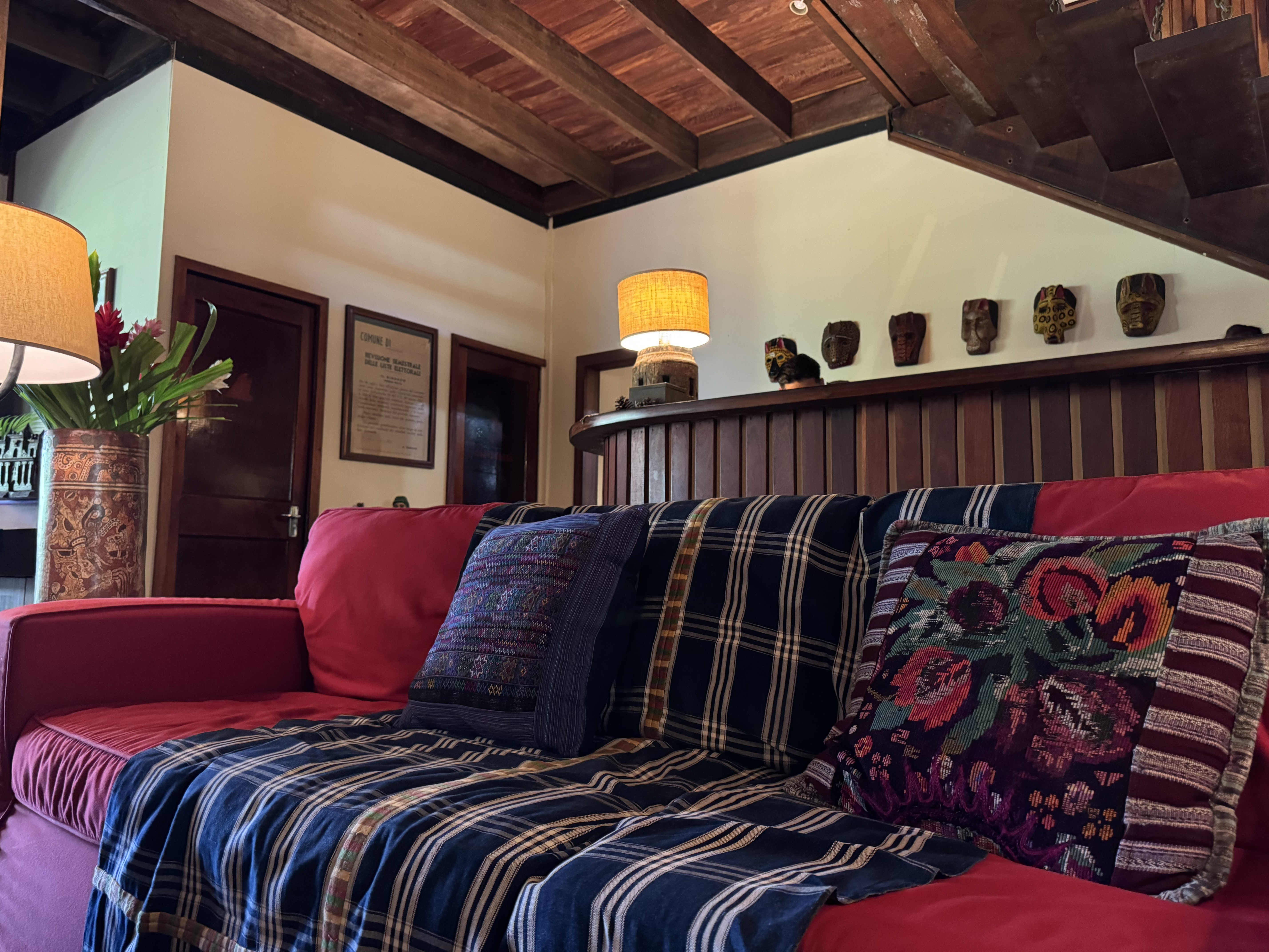 Blancaneaux Lodge Belize Mr Mrs Smith reception seating