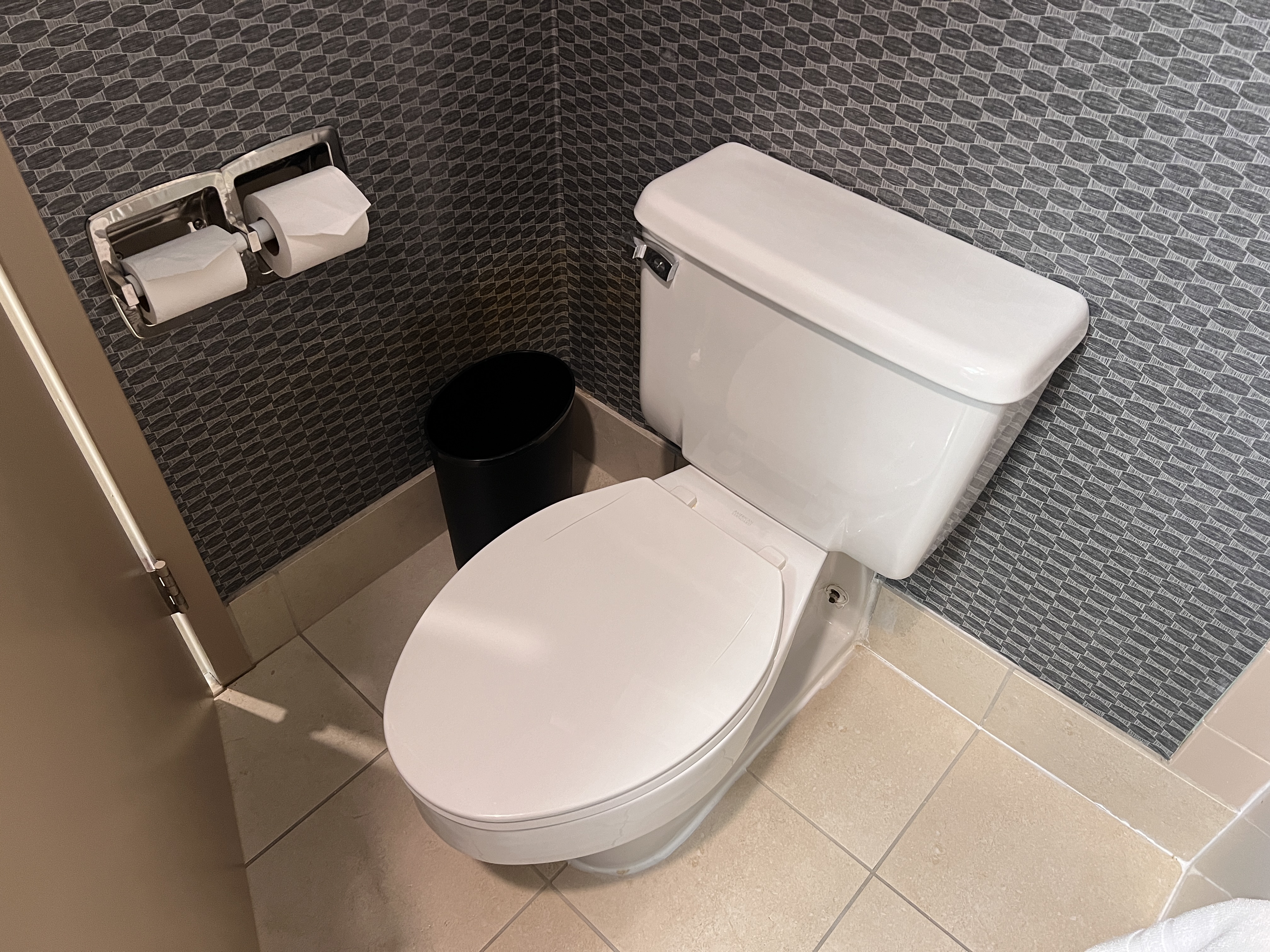 Crowne Plaza Suites MSP Airport Mall of America bathroom toilet Crowne Plaza Suites MSP Airport Mall of America bathroom toilet