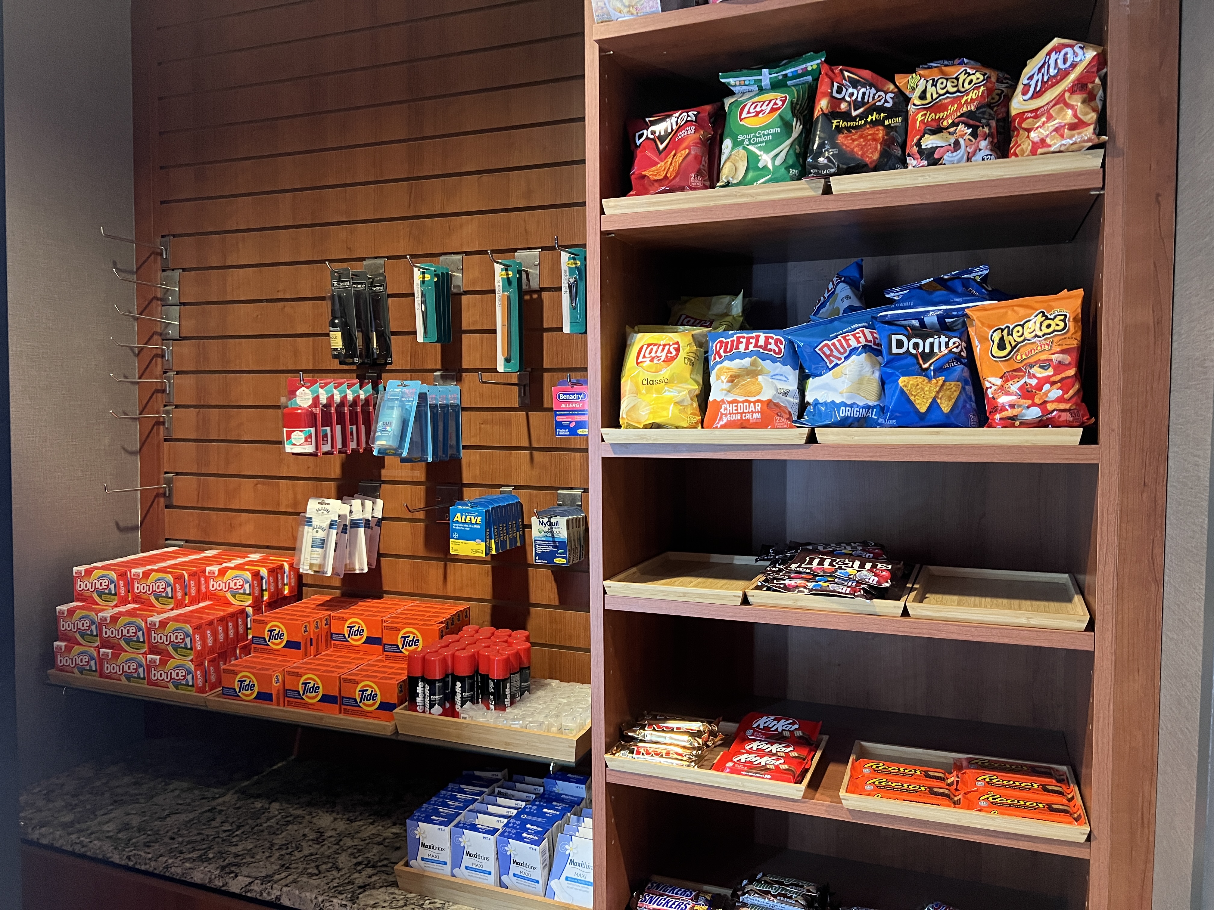 Crowne Plaza Suites MSP Airport Mall of America market snacks Crowne Plaza Suites MSP Airport Mall of America market snacks