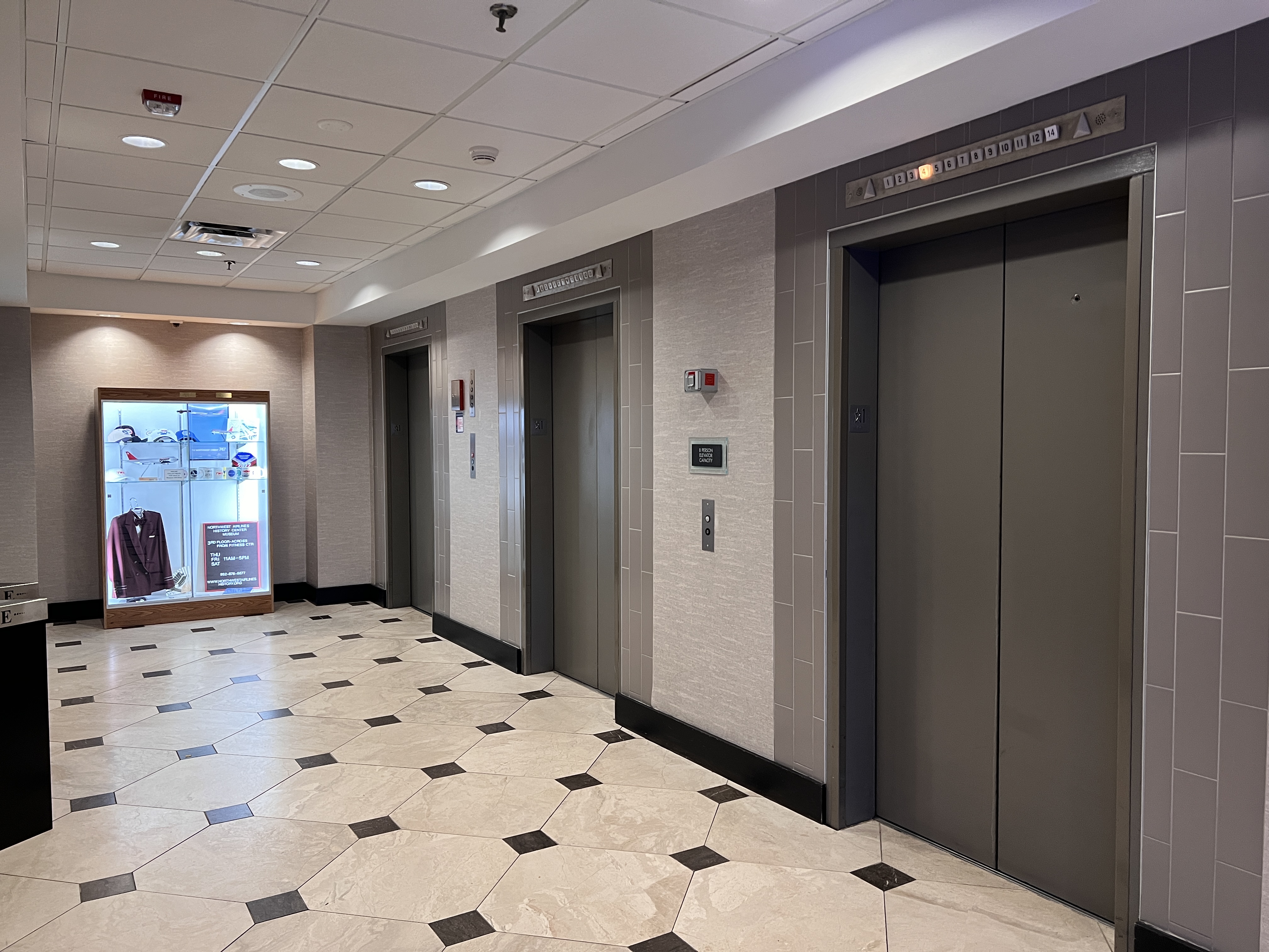 Crowne Plaza Suites MSP Airport Mall of America room lobby elevator Crowne Plaza Suites MSP Airport Mall of America room lobby elevator