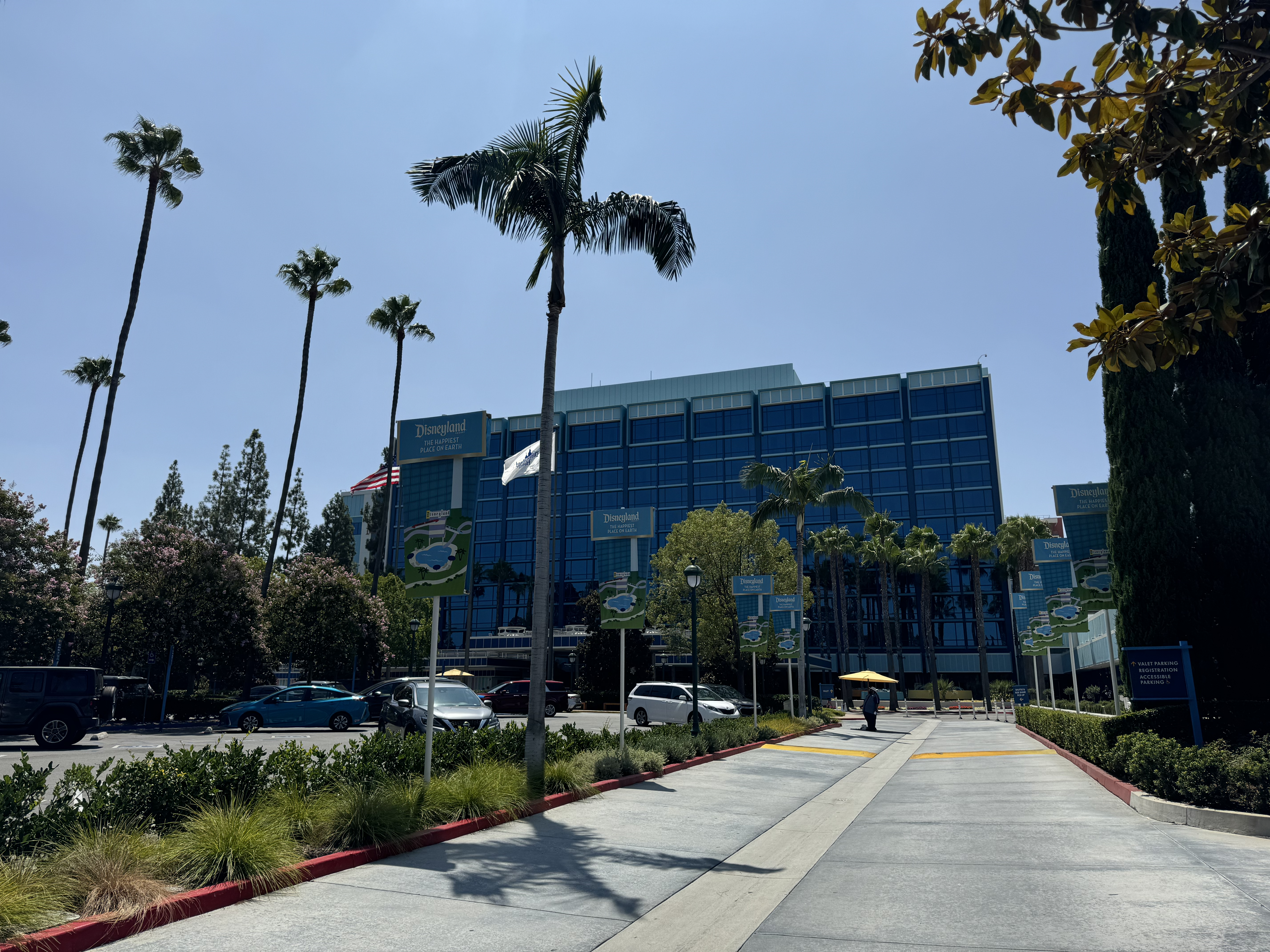 Entrance to Disneyland Hotel California Entrance to Disneyland Hotel California