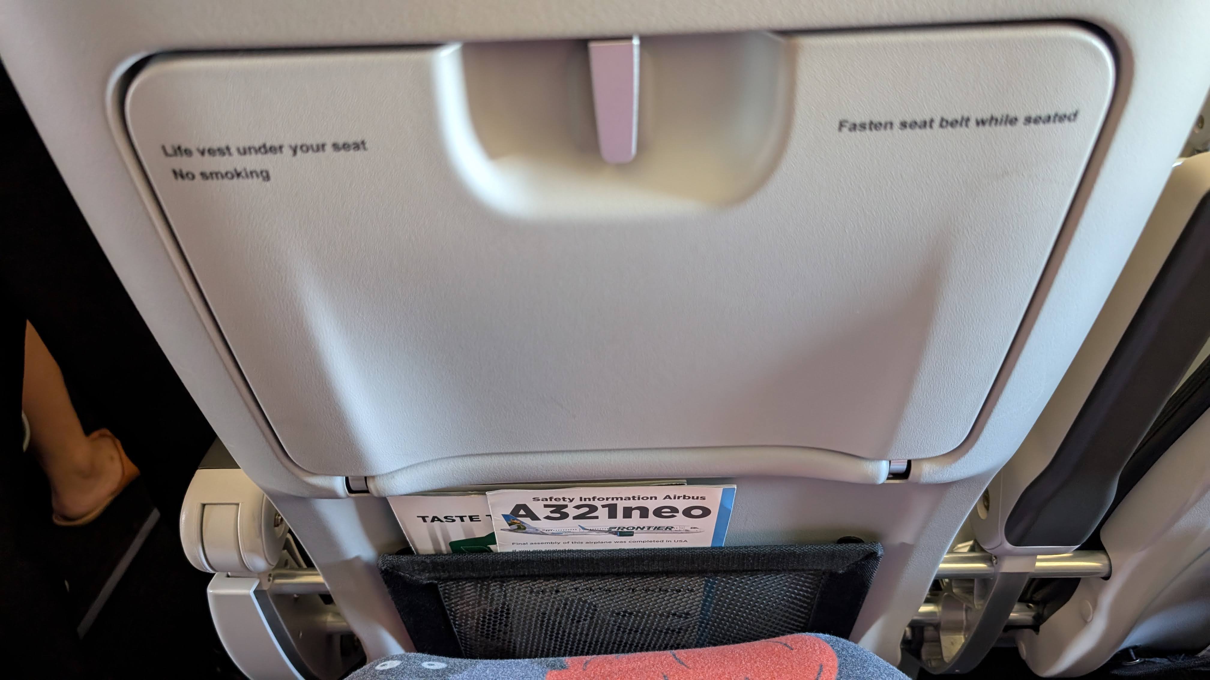 Frontier IAH to ONT tray table Frontier IAH to ONT tray table