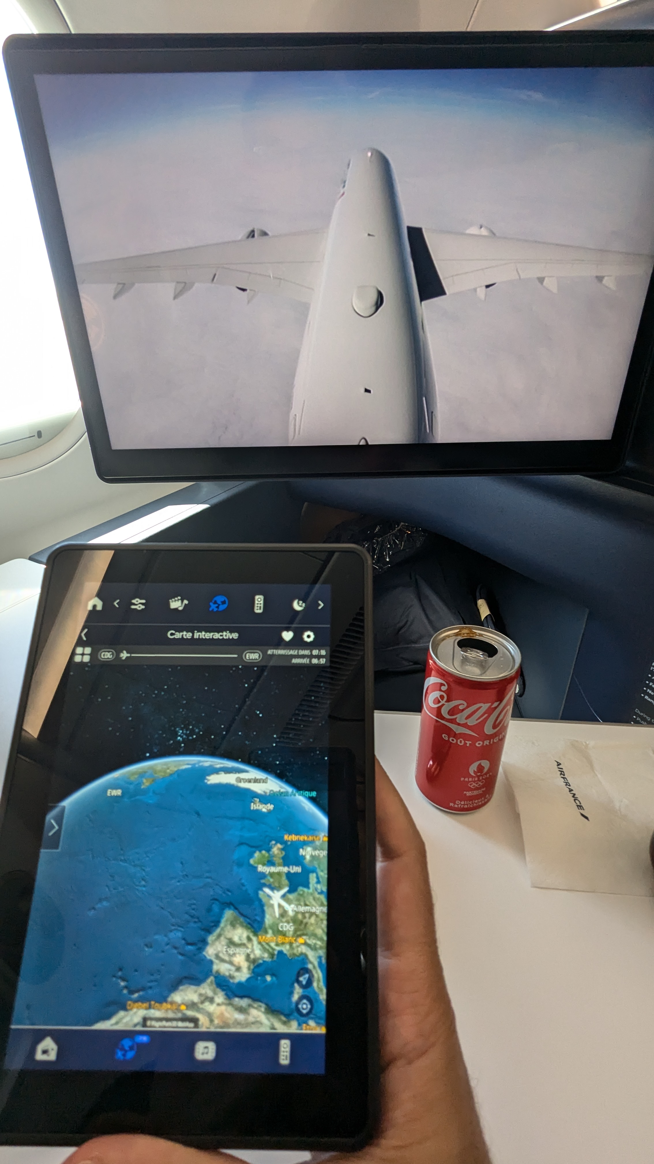 Air France A350 dual screen setup Air France A350 dual screen setup