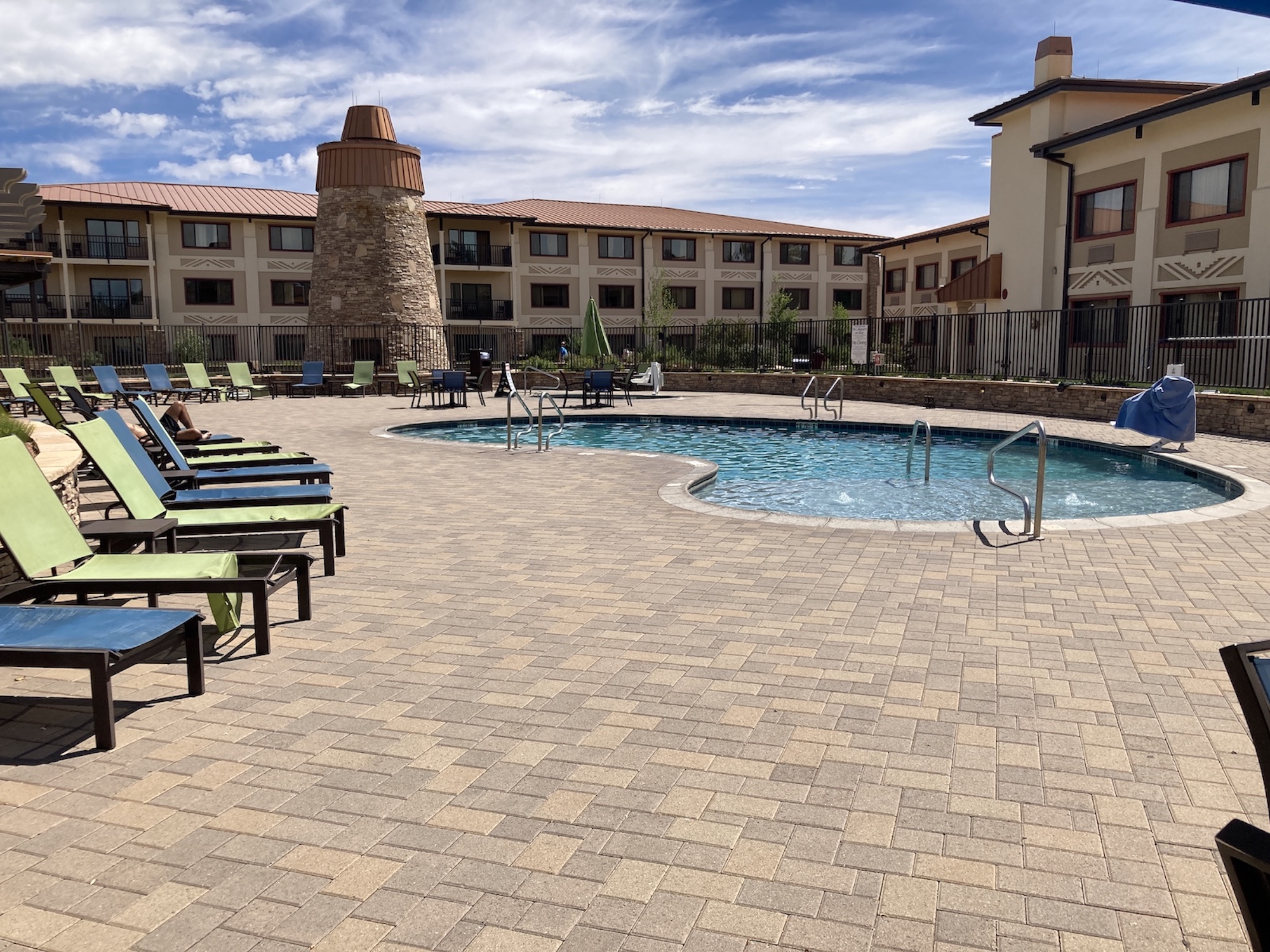 Squire Resort at the Grand Canyon, Best Western Signature Collection pool Squire Resort at the Grand Canyon, Best Western Signature Collection pool