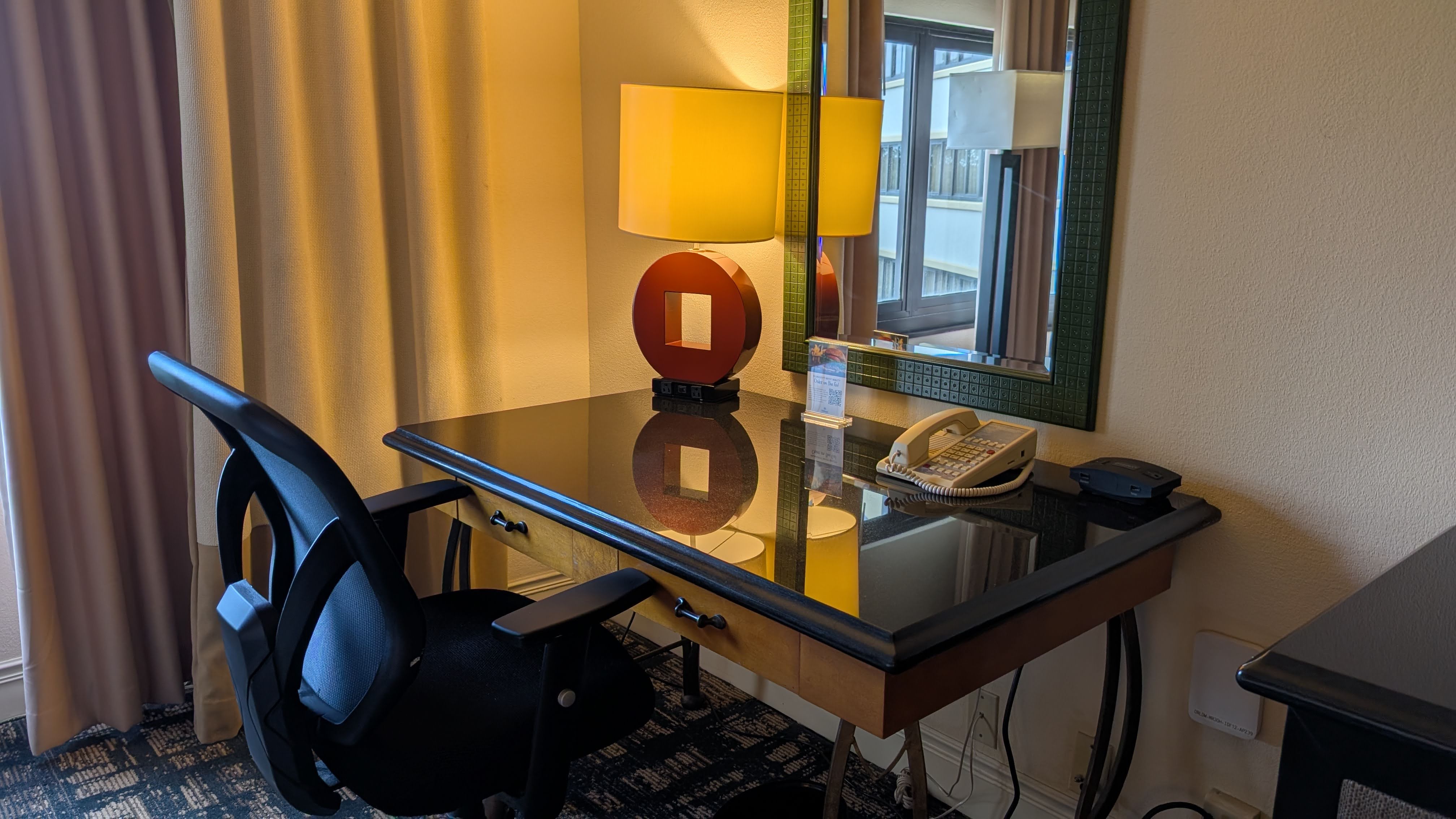 Hilton Orlando Lake Buena Vista guestroom desk Hilton Orlando Lake Buena Vista guestroom desk