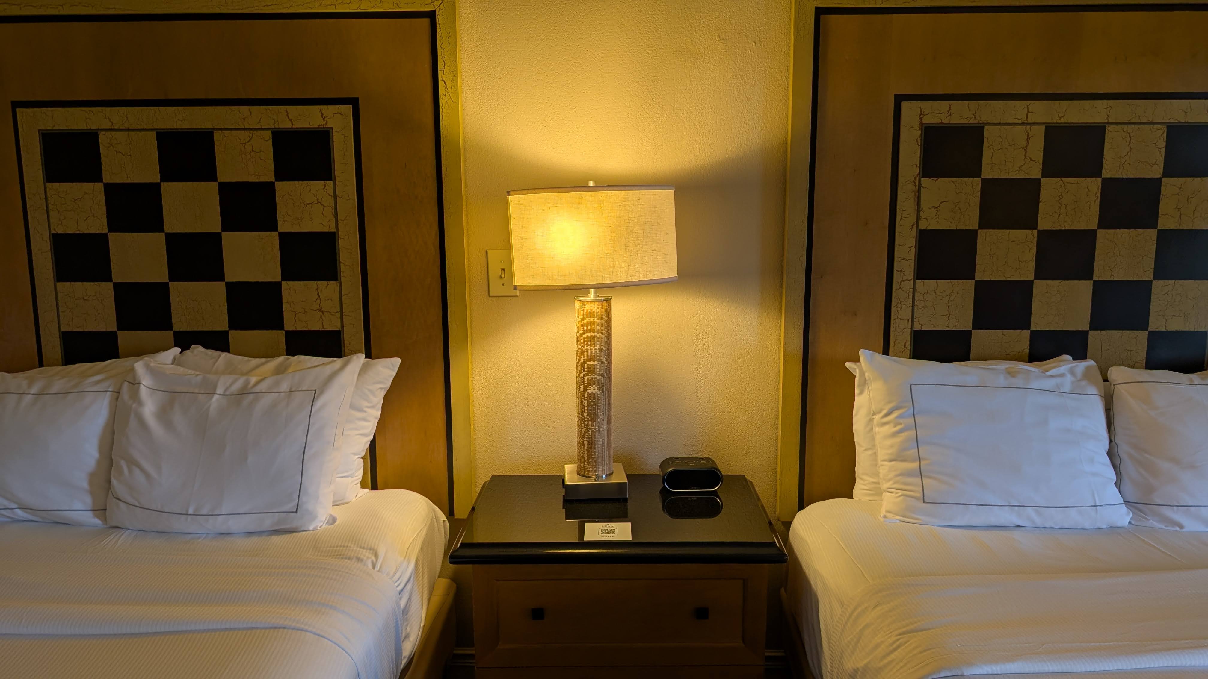 Hilton Orlando Lake Buena Vista guestroom nightstand lamp Hilton Orlando Lake Buena Vista guestroom nightstand lamp